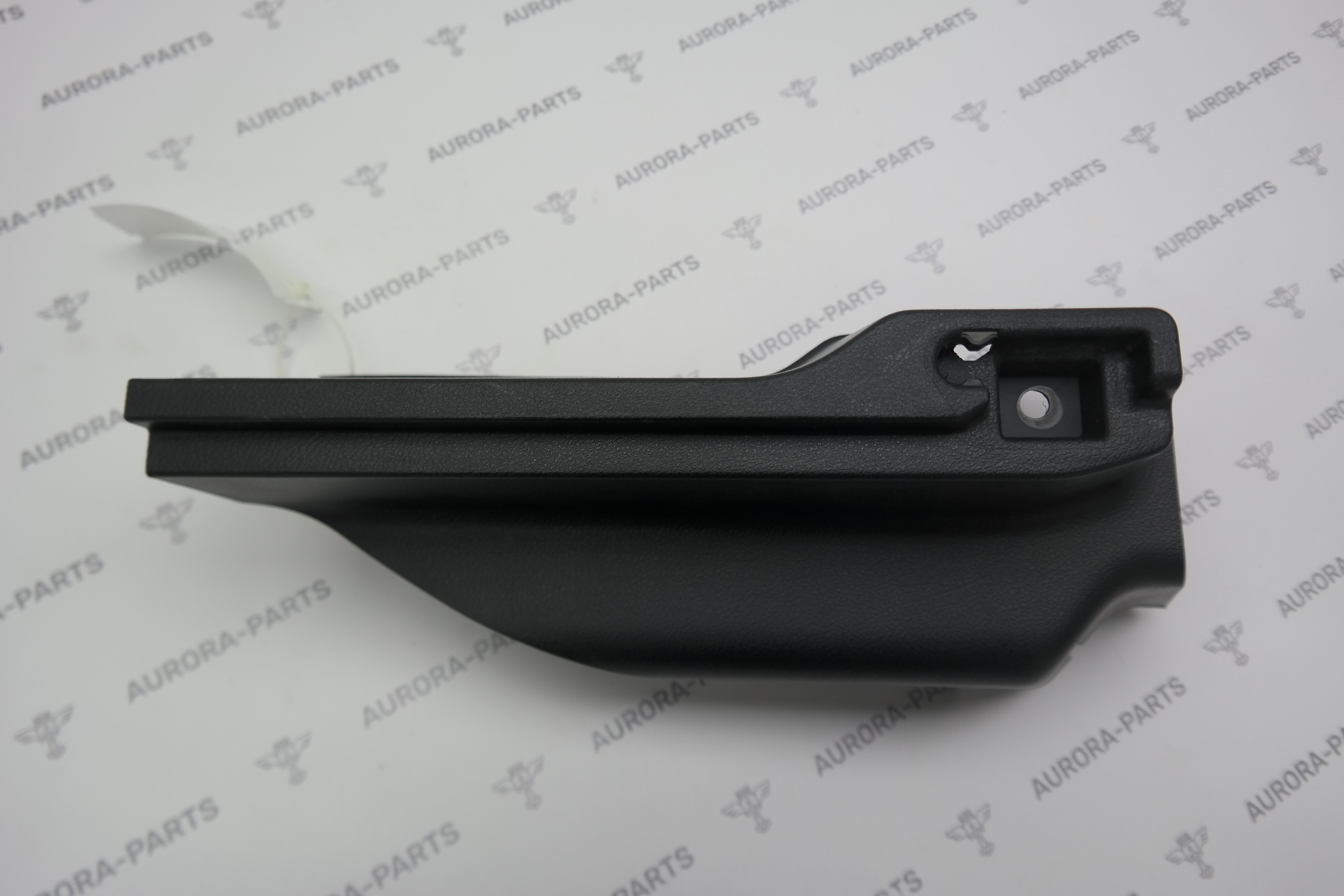 Панель полки багажника RH Lexus NX 200