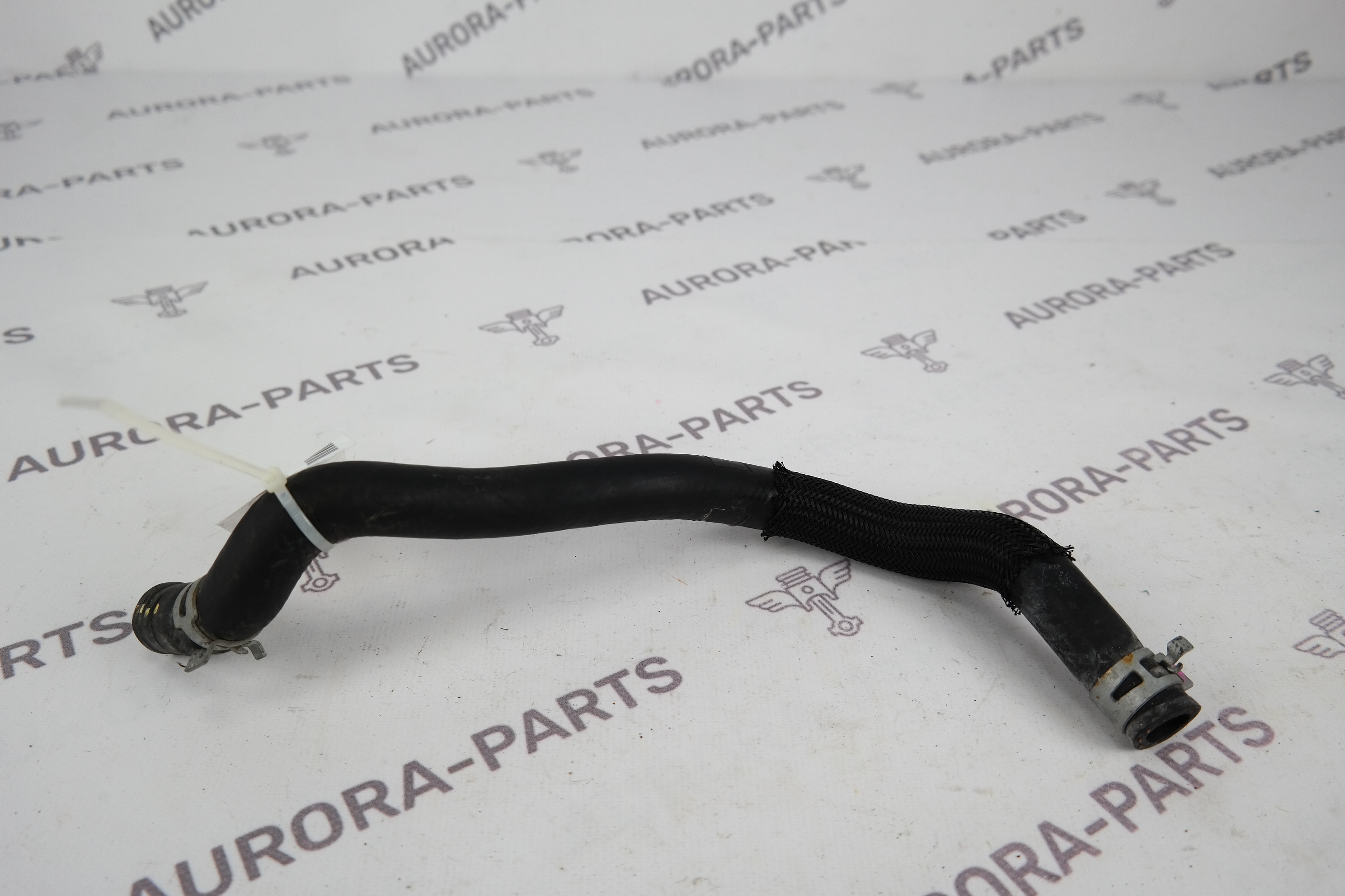 Патрубок системы охлаждения Lexus NX 200