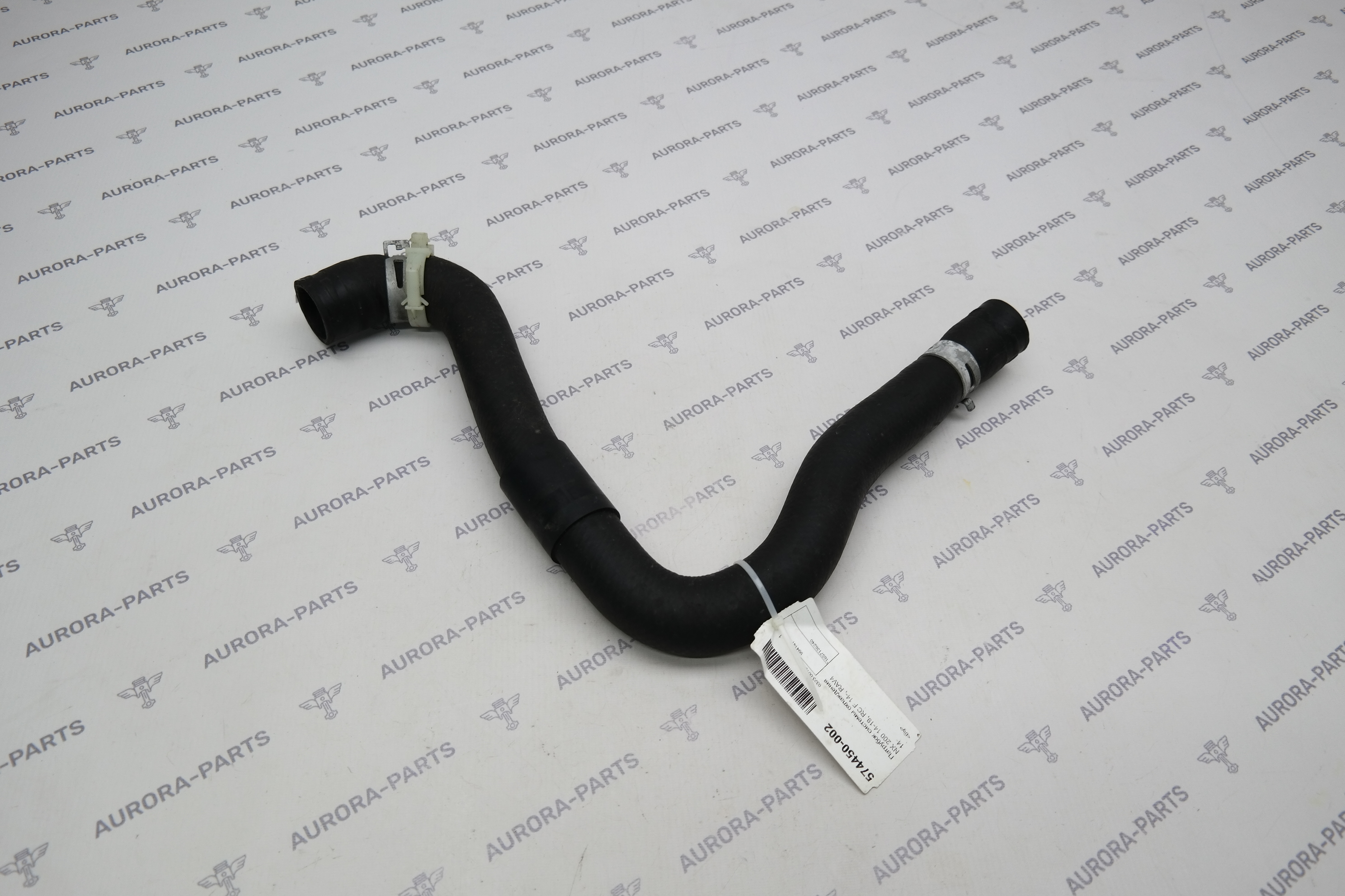 Патрубок системы охлаждения Lexus NX 200