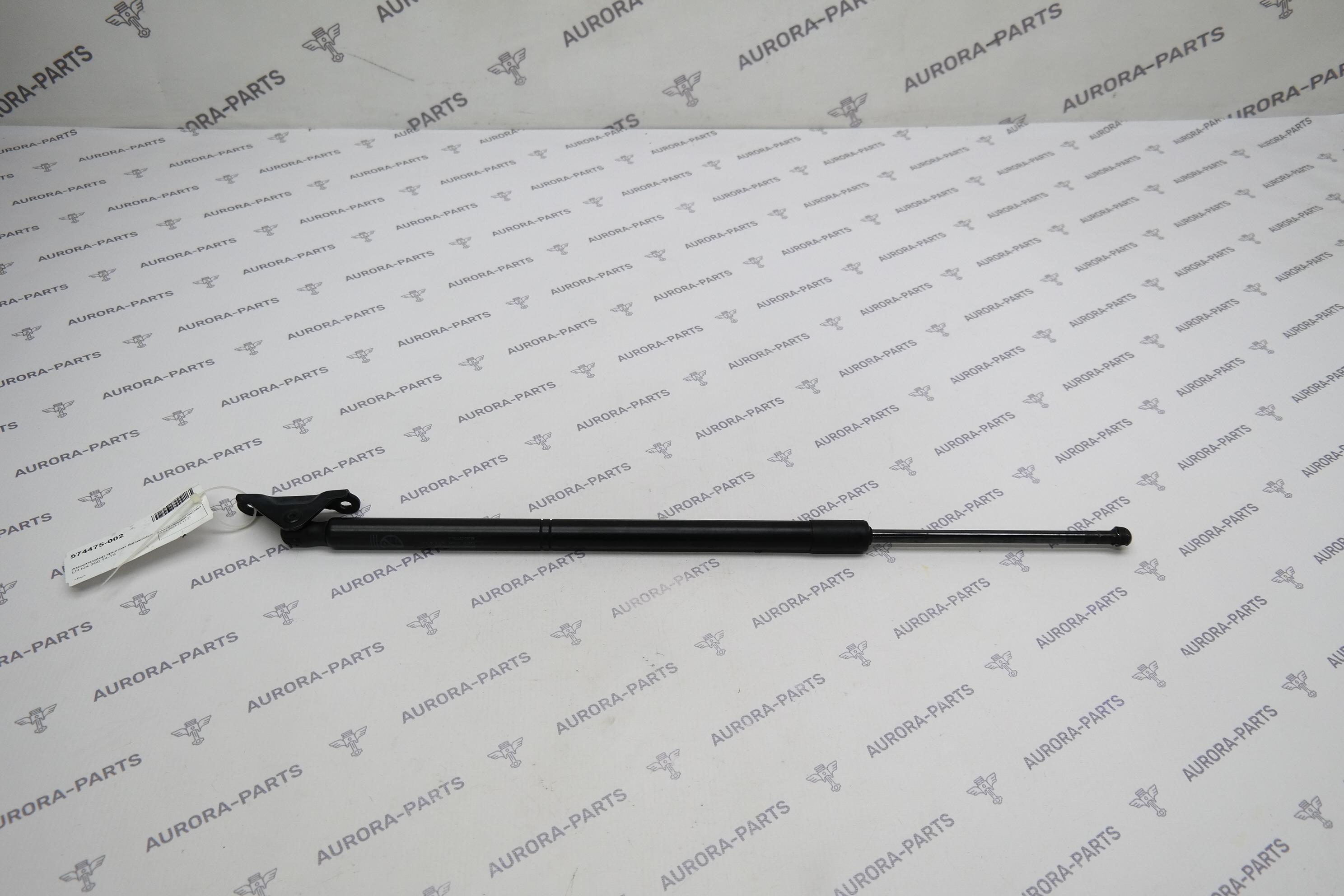 Амортизатор крышки багажника LH Lexus NX 200