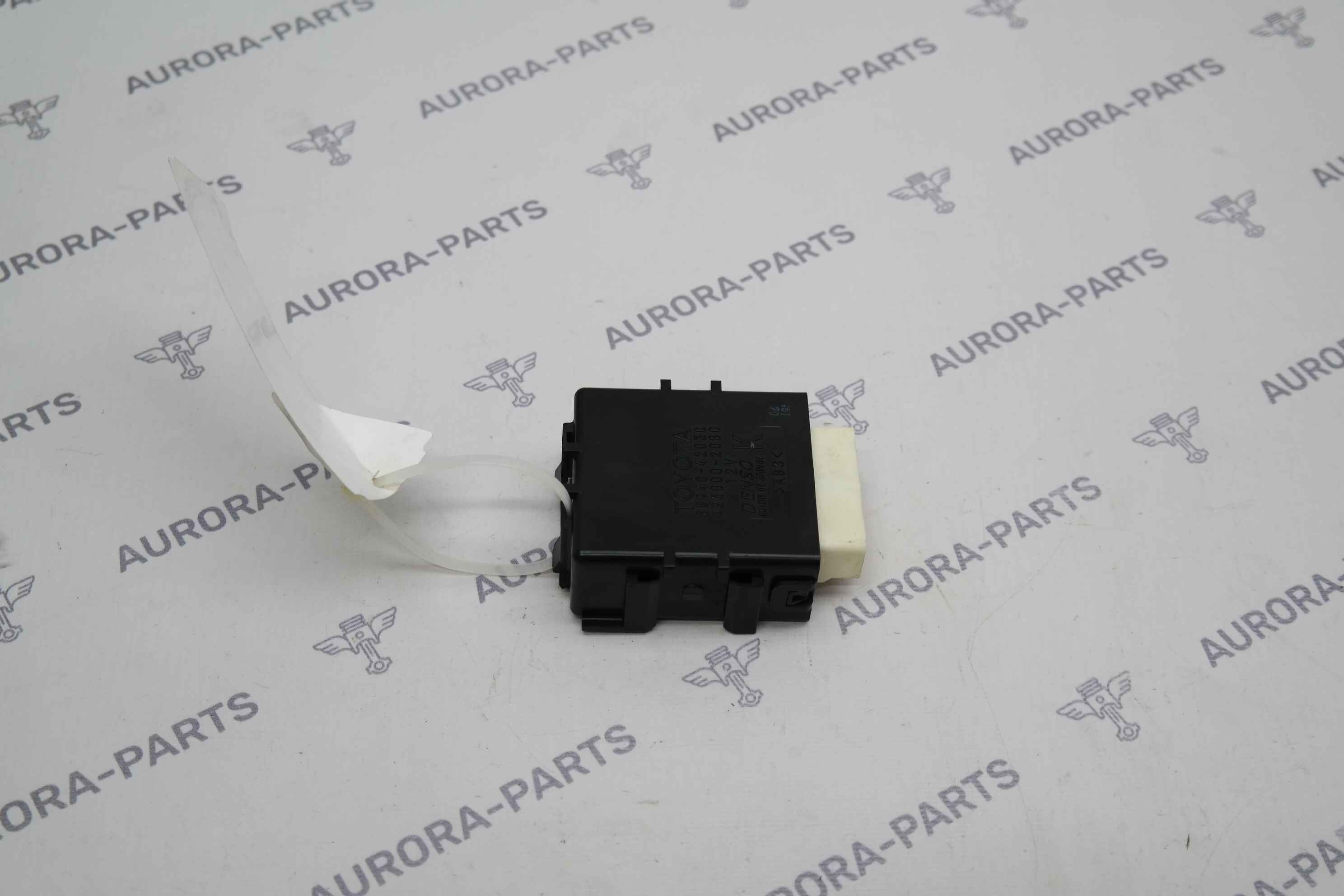 Реле стеклоочистителя Lexus NX 200