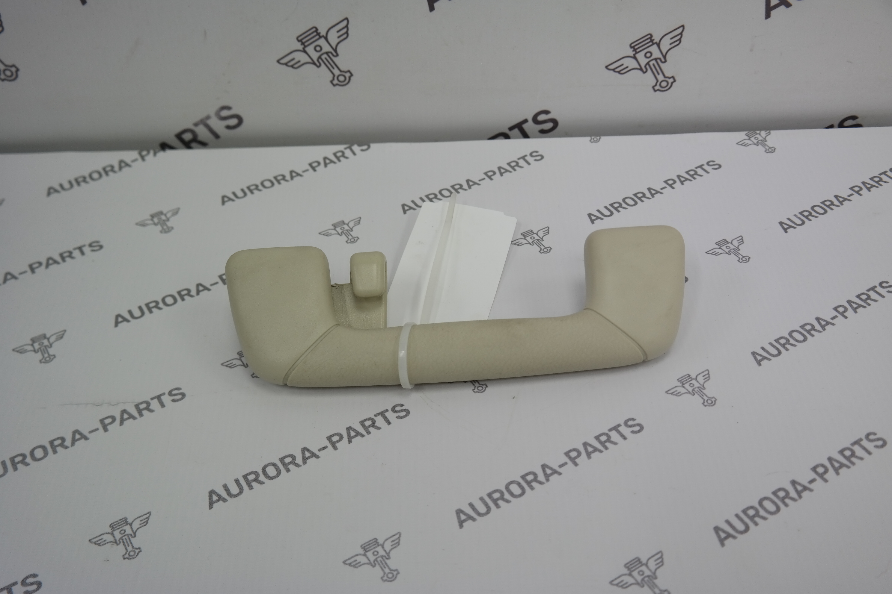 Ручка потолочная задняя LH Lexus NX 200