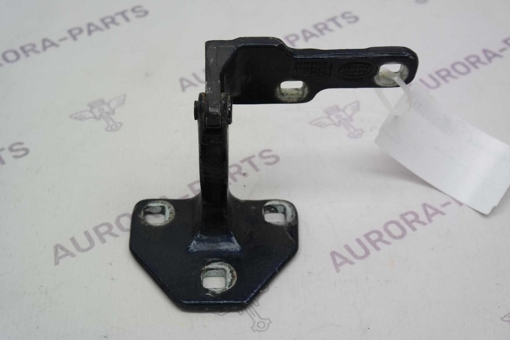 Петля заднего борта RH Land Rover Range Rover 30DDTX