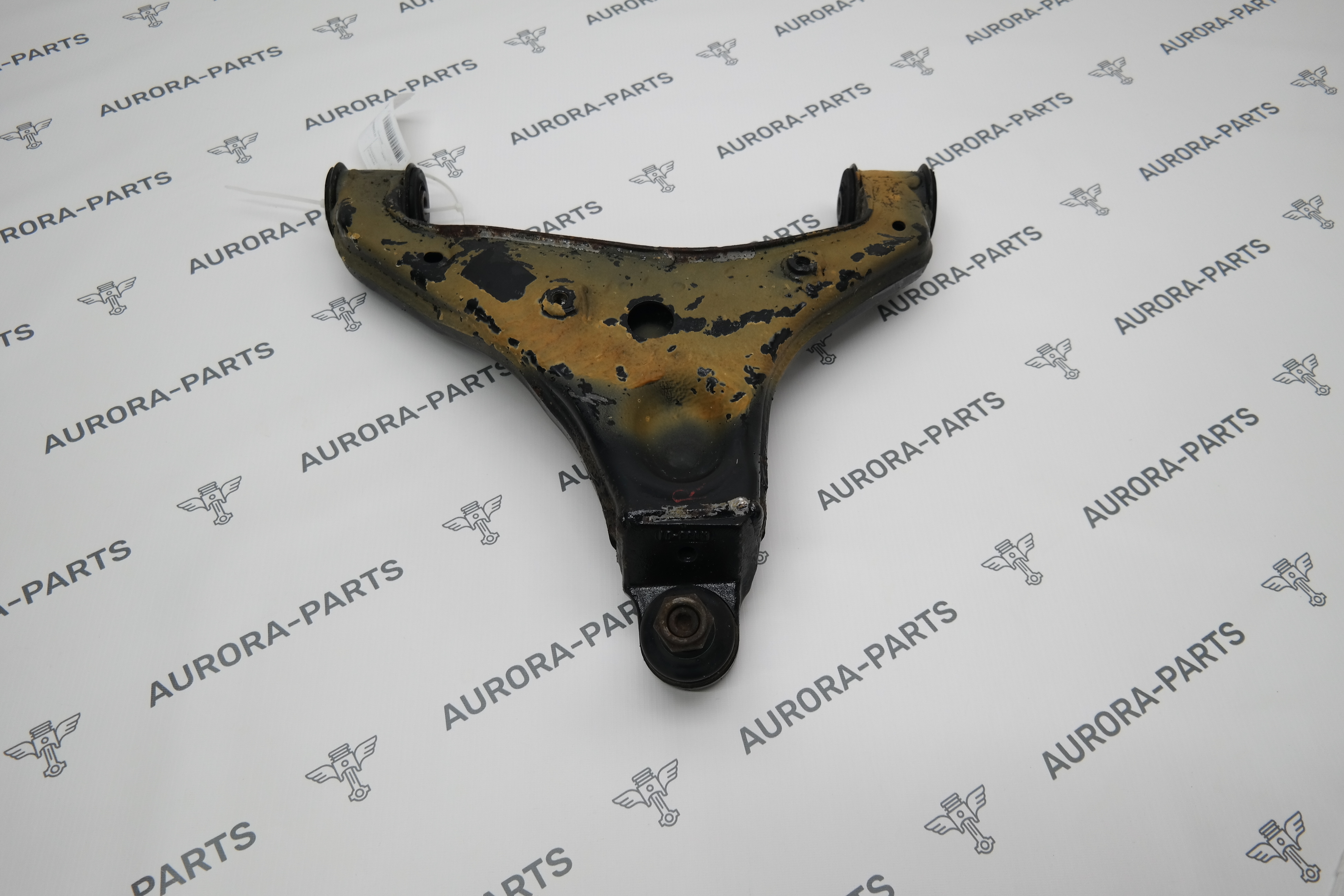 Рычаг передний RH Mercedes Sprinter