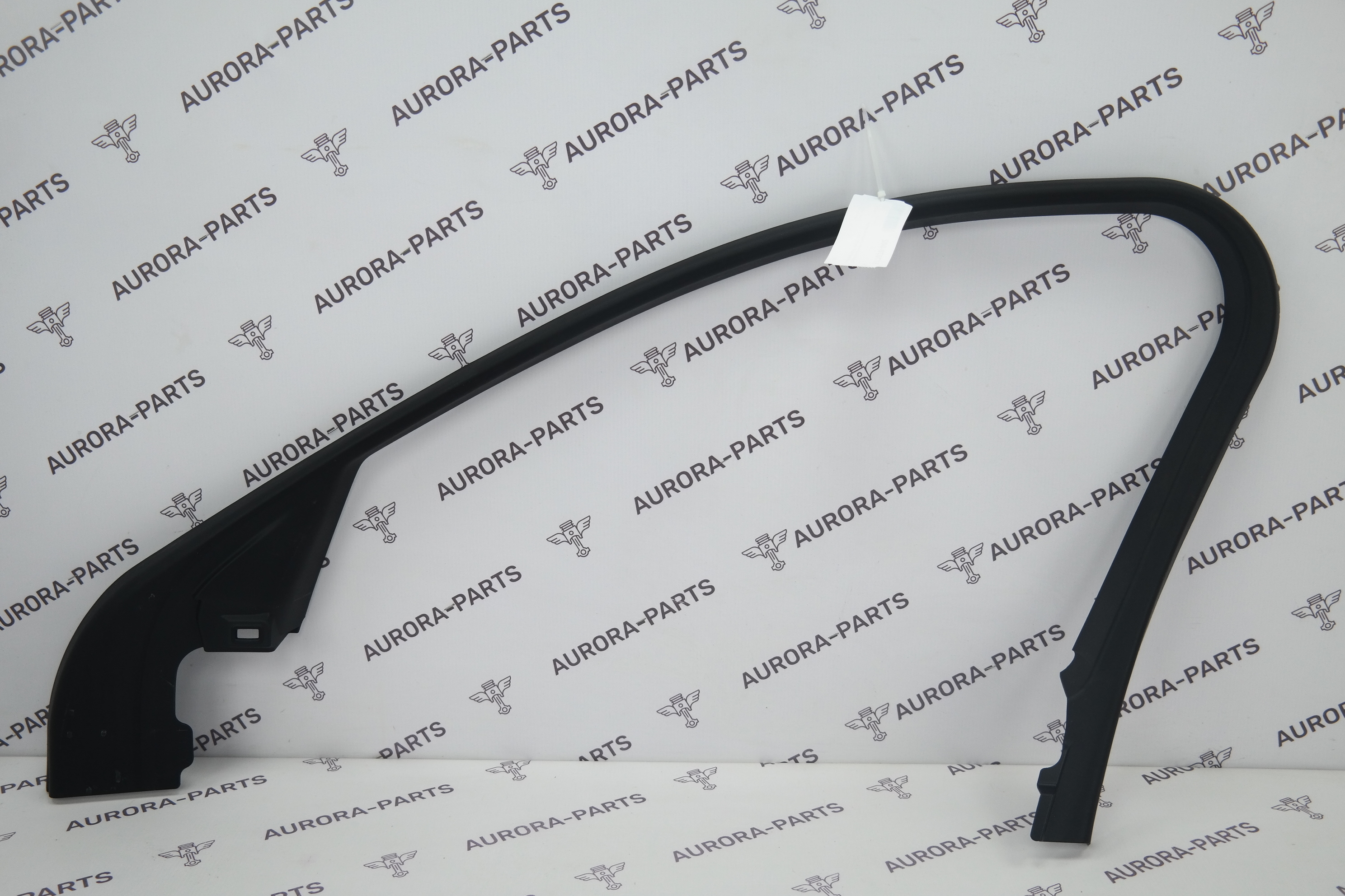 Накладка рамки передней двери (внутри) RH Jaguar F-Pace