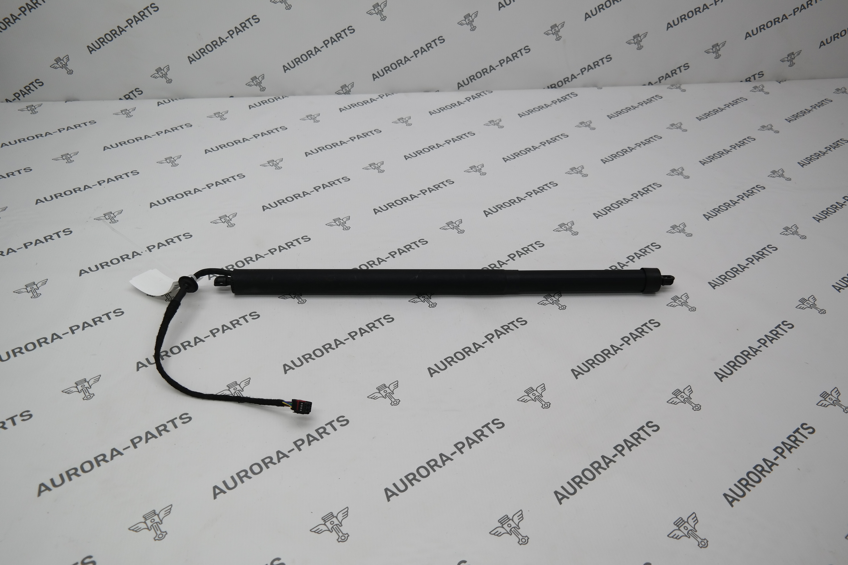 Амортизатор крышки багажника LH=RH Jaguar F-Pace