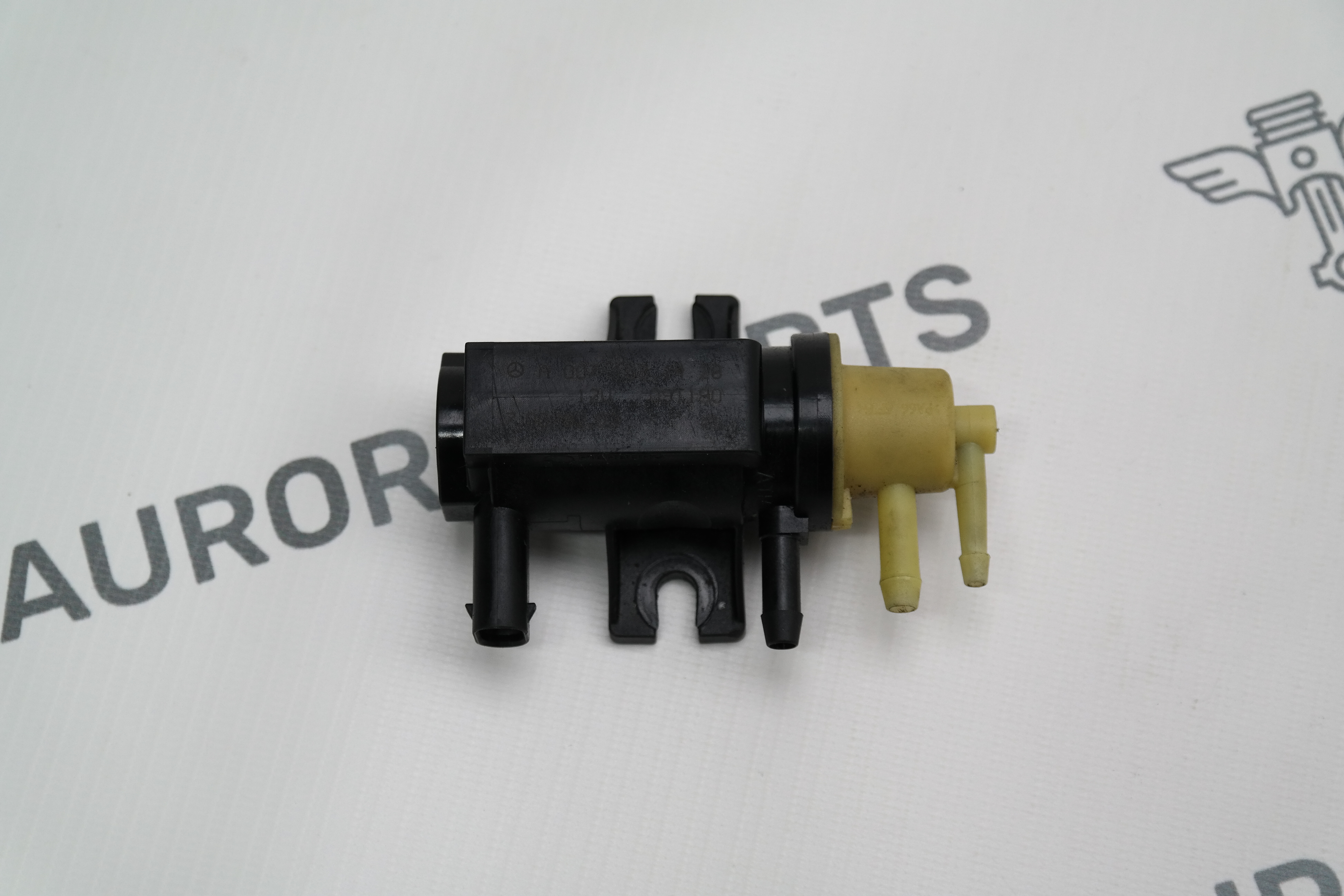 Клапан электромагнитный (Клапан управления наддувом) Mercedes E-Klasse