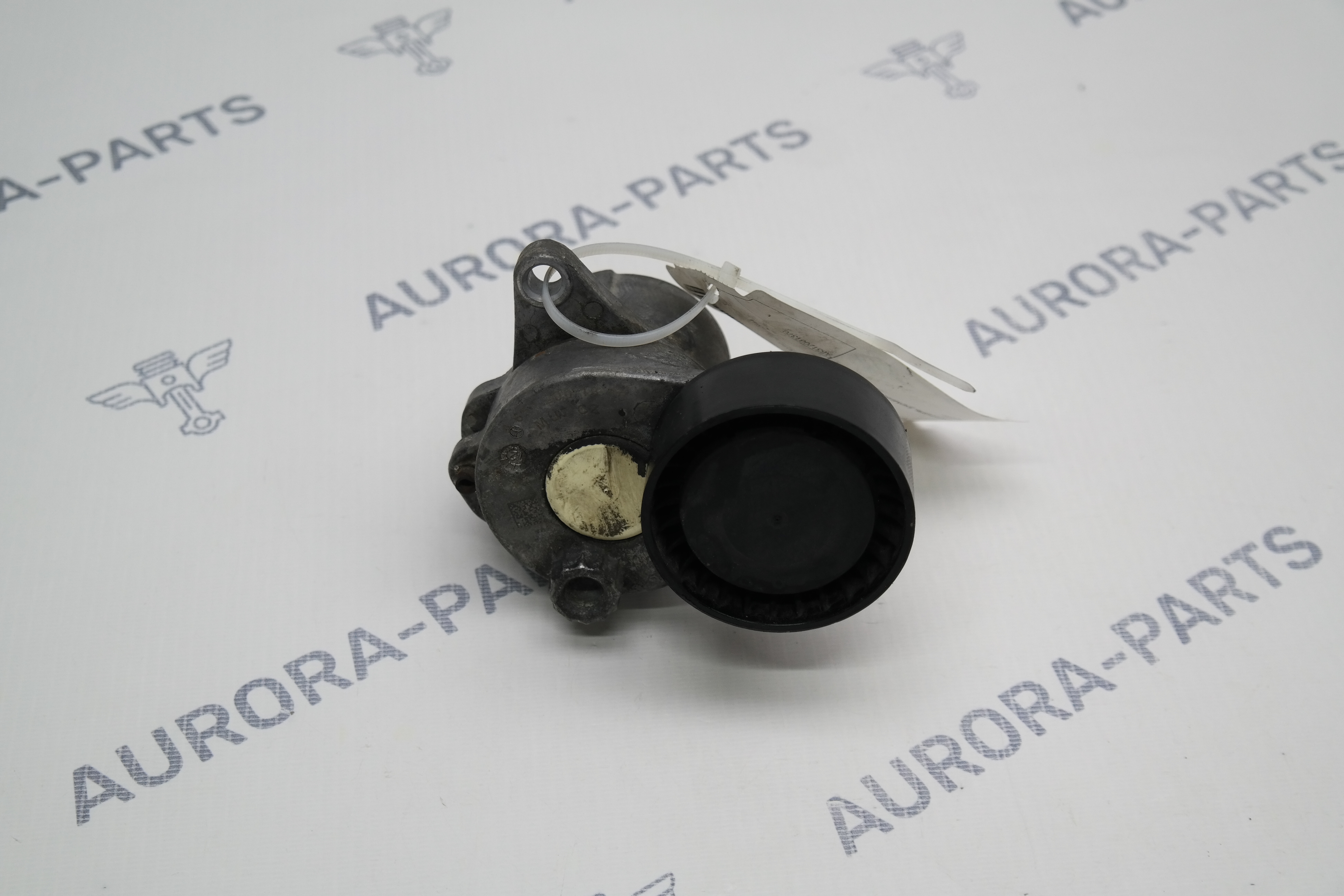 Натяжитель ремня Mercedes E-Klasse 