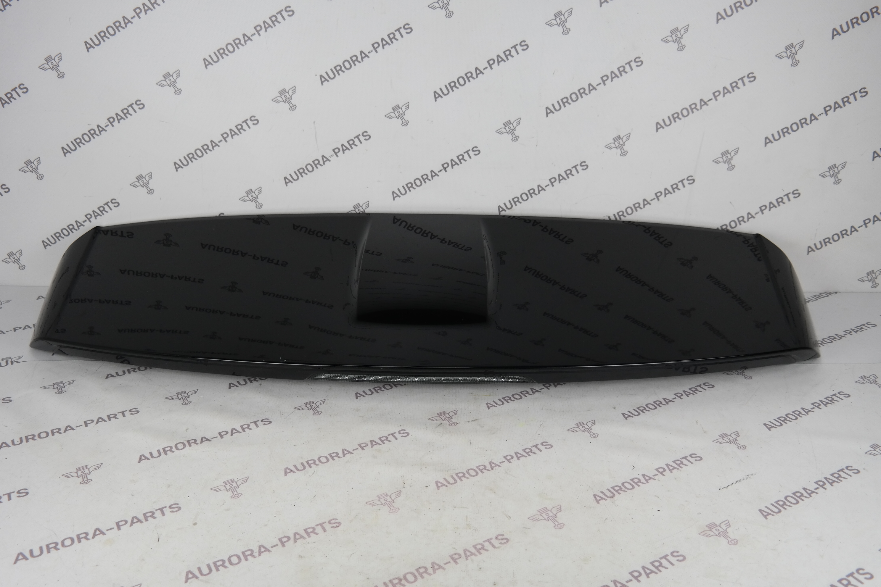 Спойлер крышки багажника Land Rover Range Rover Sport
