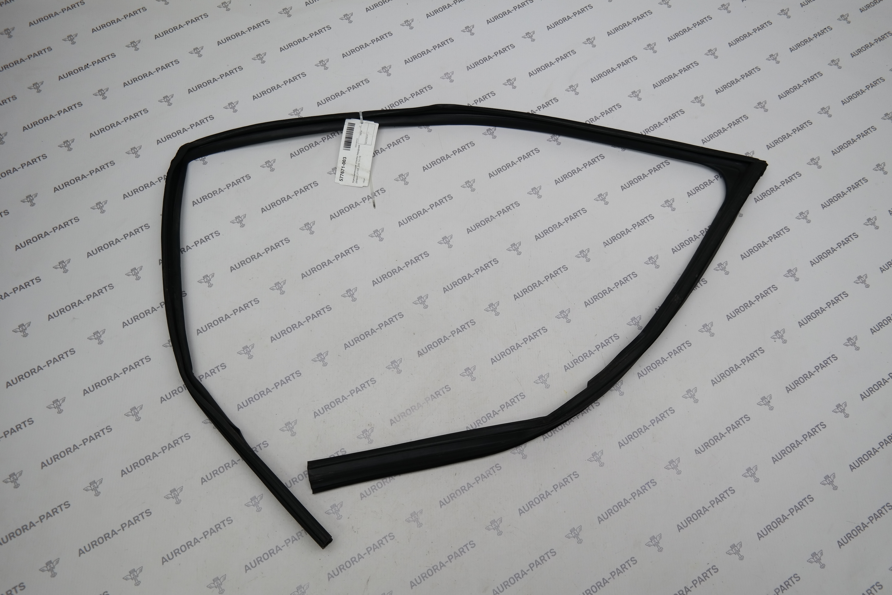 Направляющая стекла передней двери LH Lexus NX 200