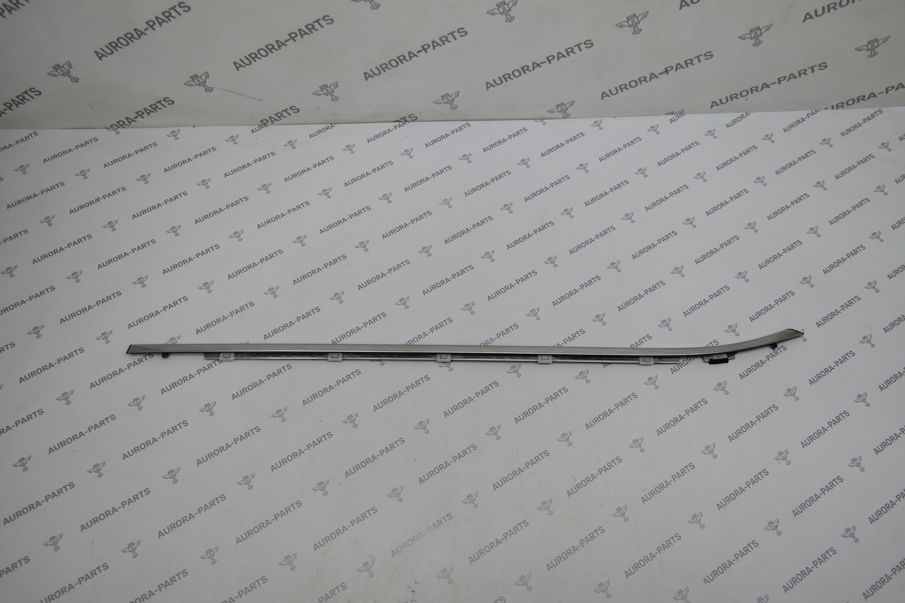 Молдинг (бархотка) задней двери LH Lexus NX 200