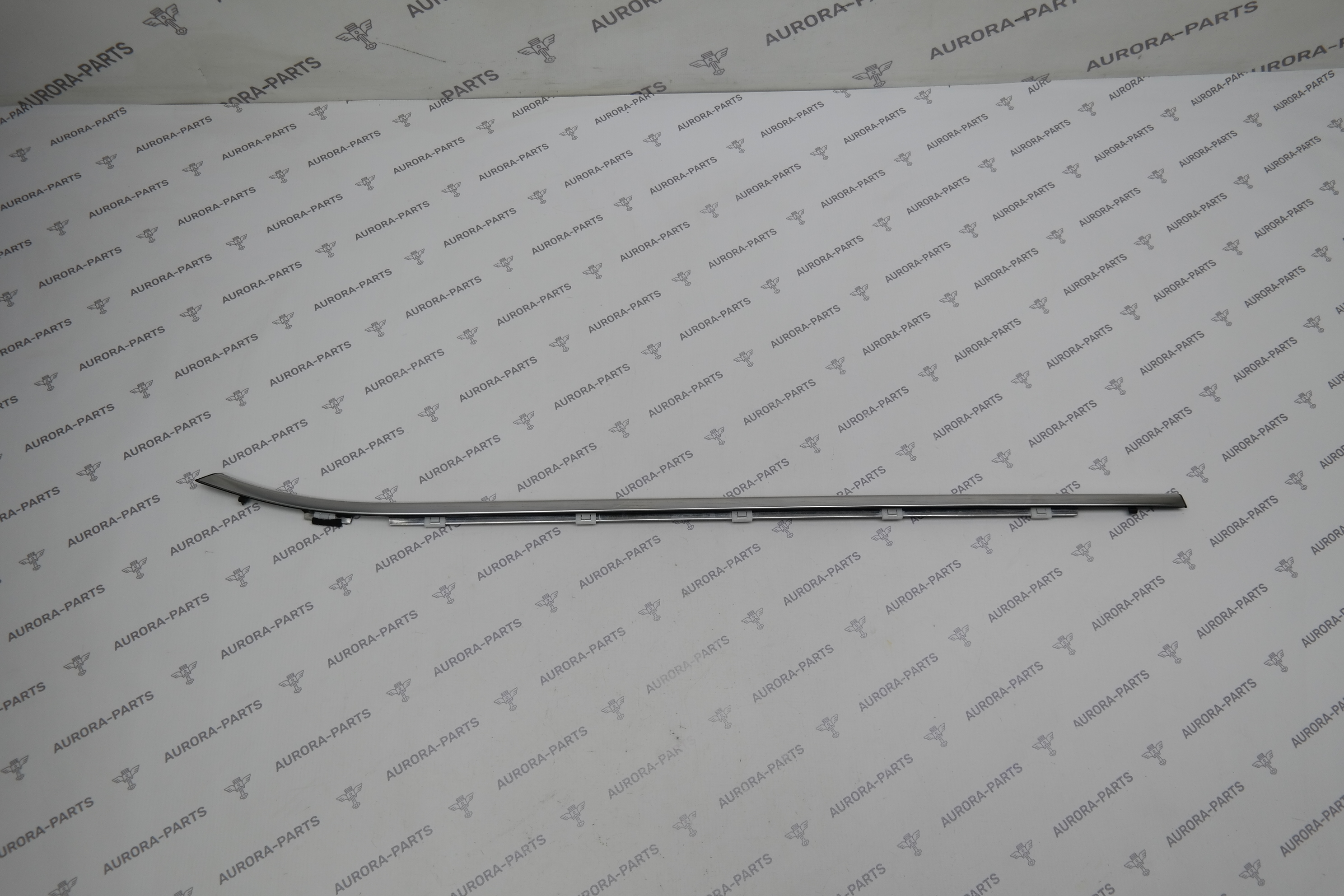 Молдинг (бархотка) задней двери RH Lexus NX 200