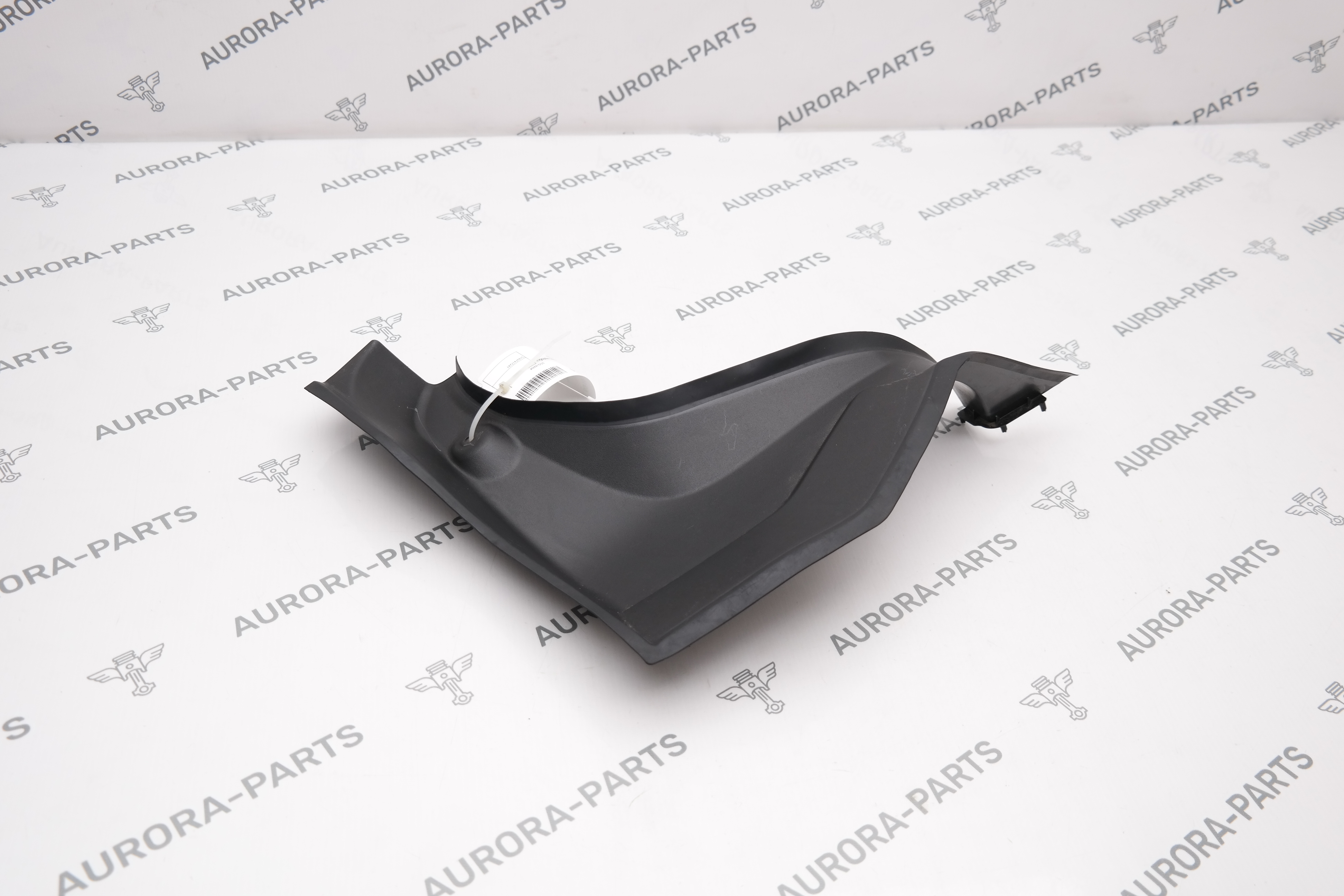 Накладка водосточного желобка LH BMW 8-Series