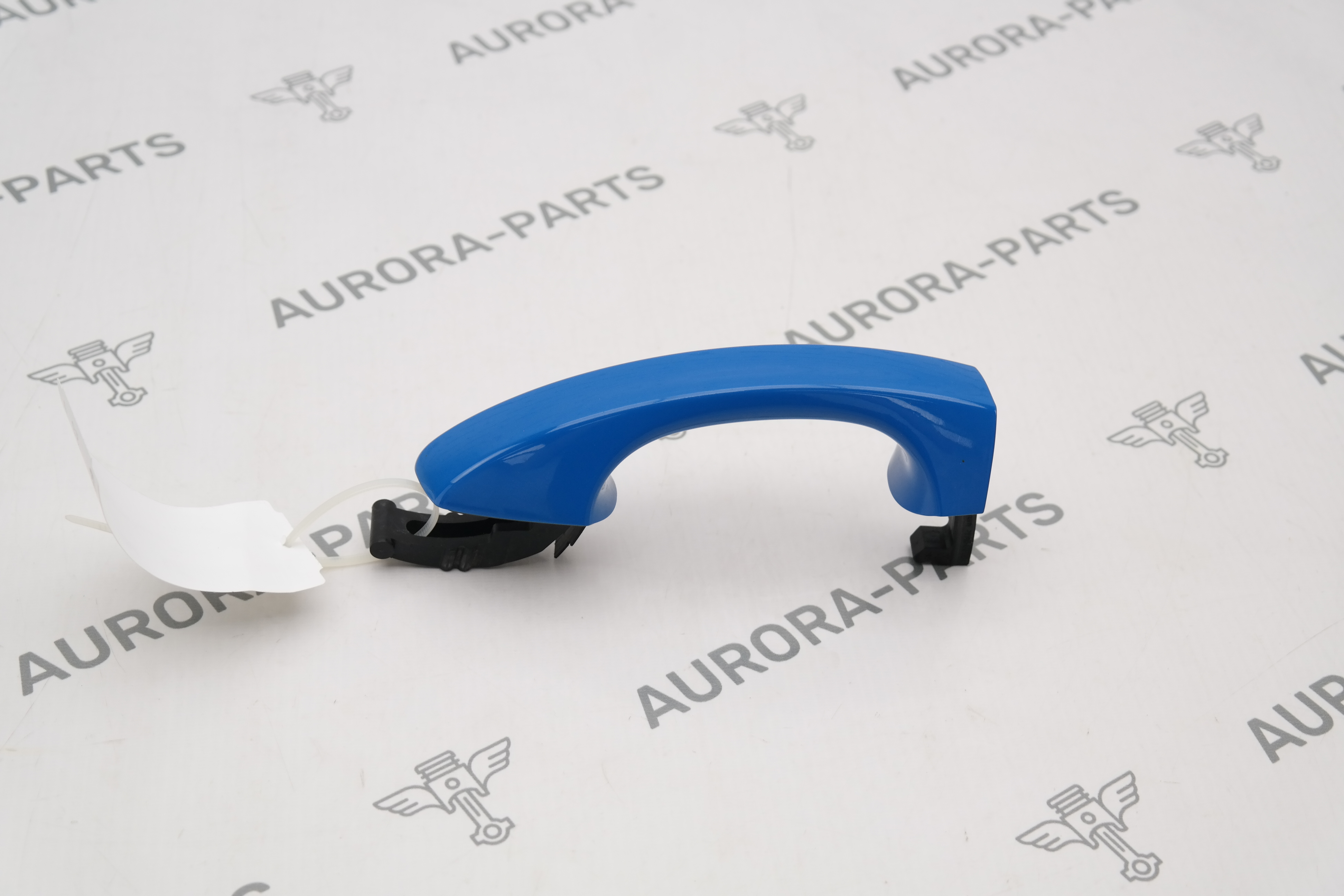 Ручка двери наружняя RH Audi Q3