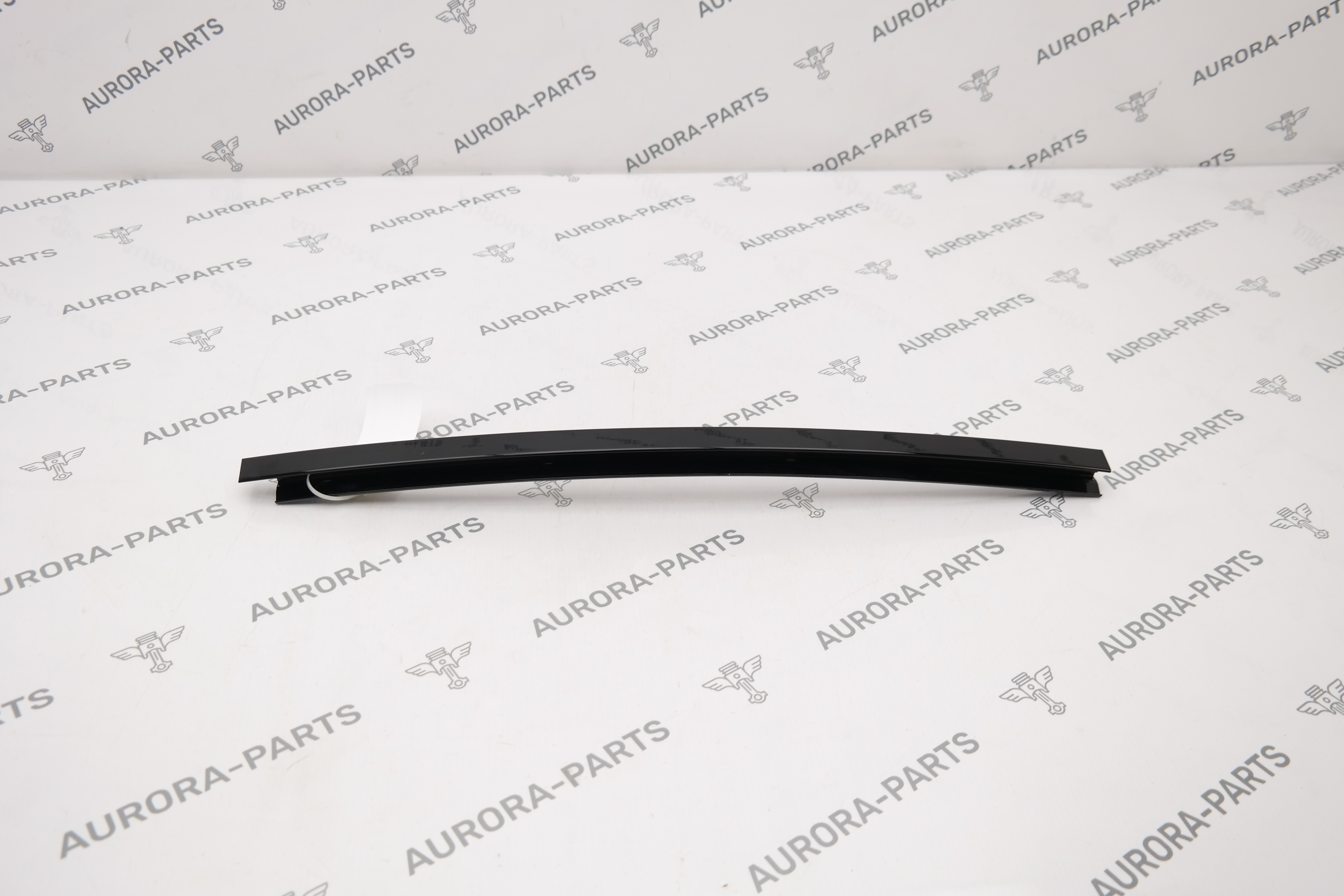 Накладка направляющая стекла задней двери LH BMW X3