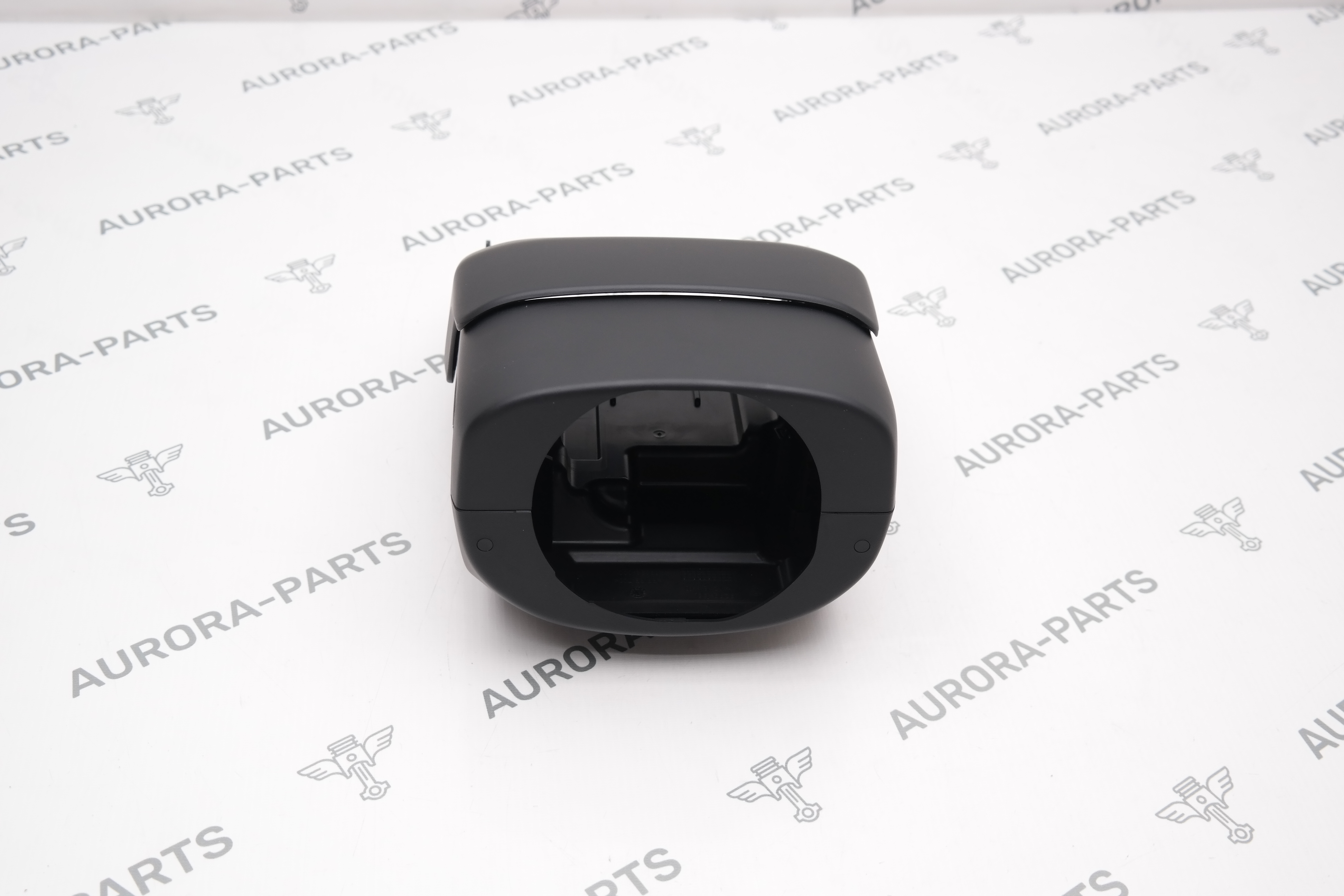 Кожух рулевой колонки BMW 8-Series