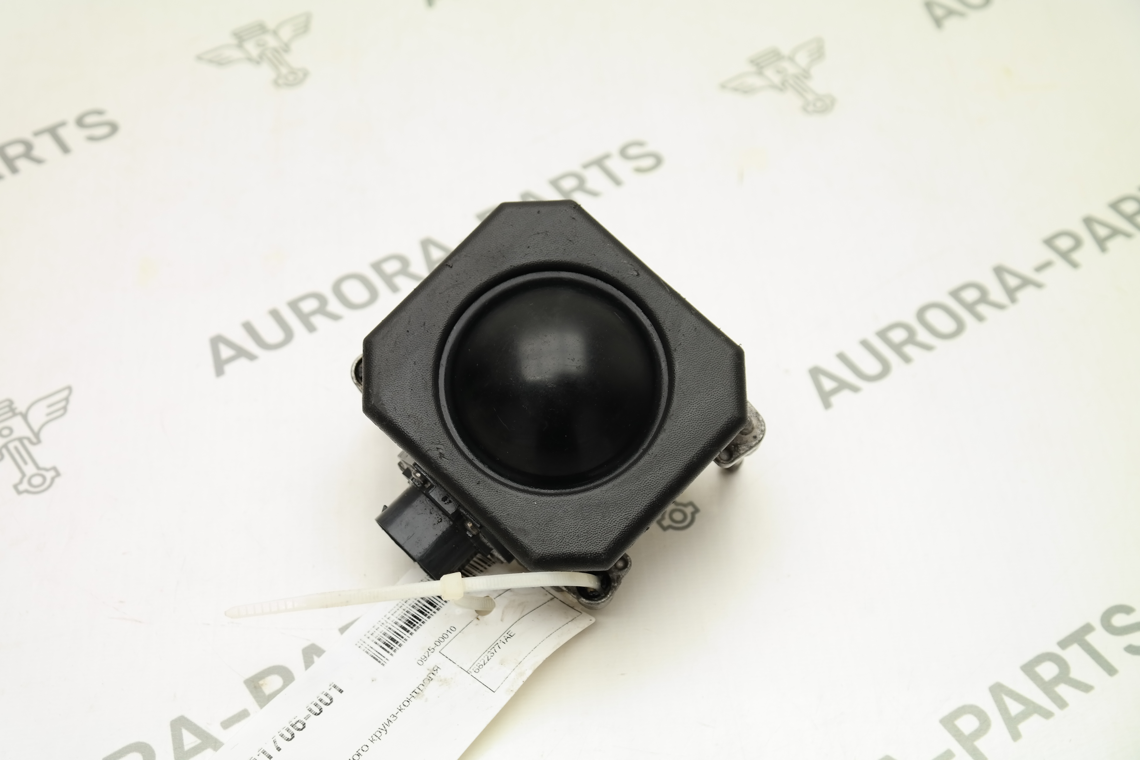 Радар активного круиз-контроля Jeep Grand Cherokee