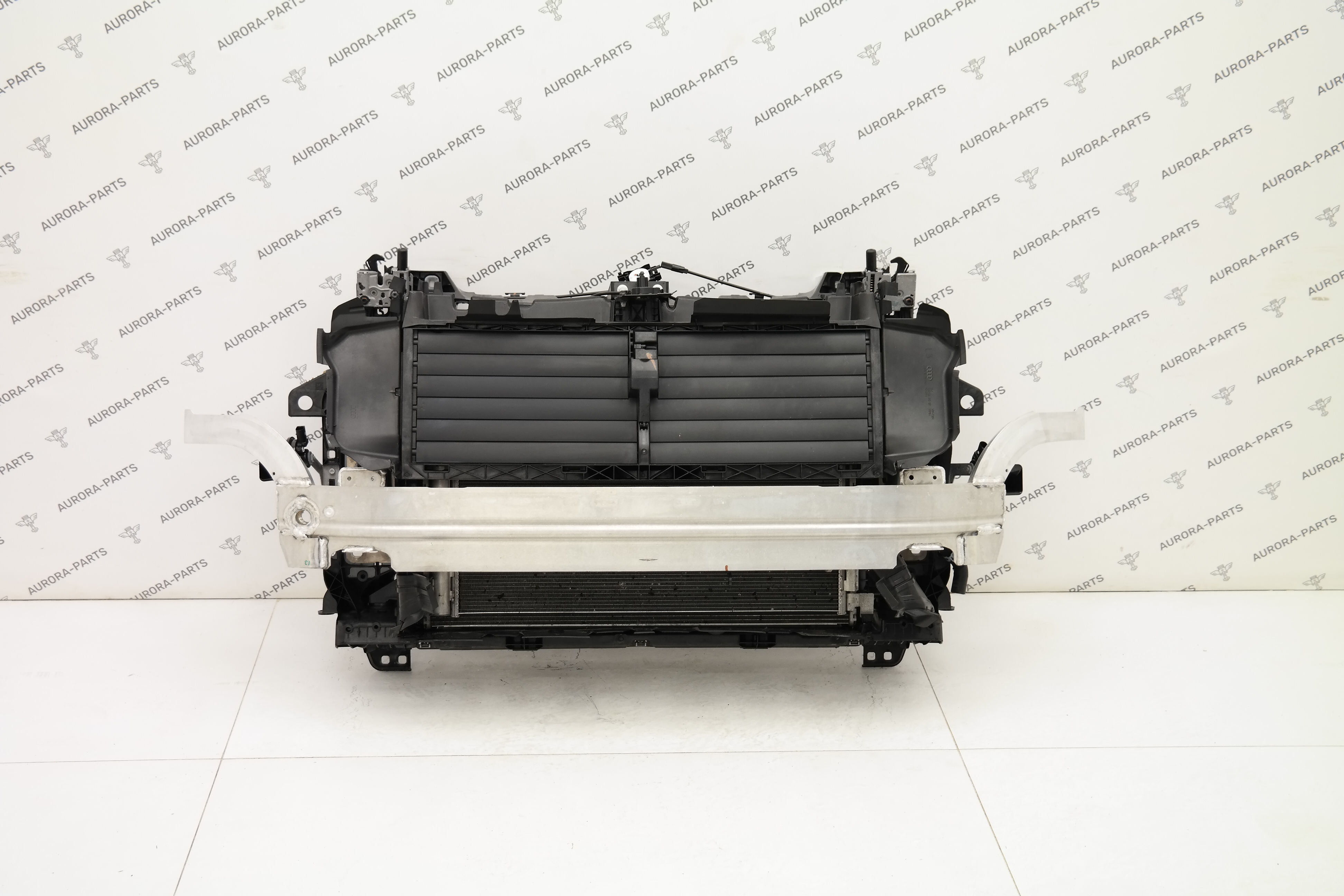 Кассета радиаторов в сборе с усилителем, электровентилятор, передняя панель, диффузор (Рестайлинг 2 Audi Q7