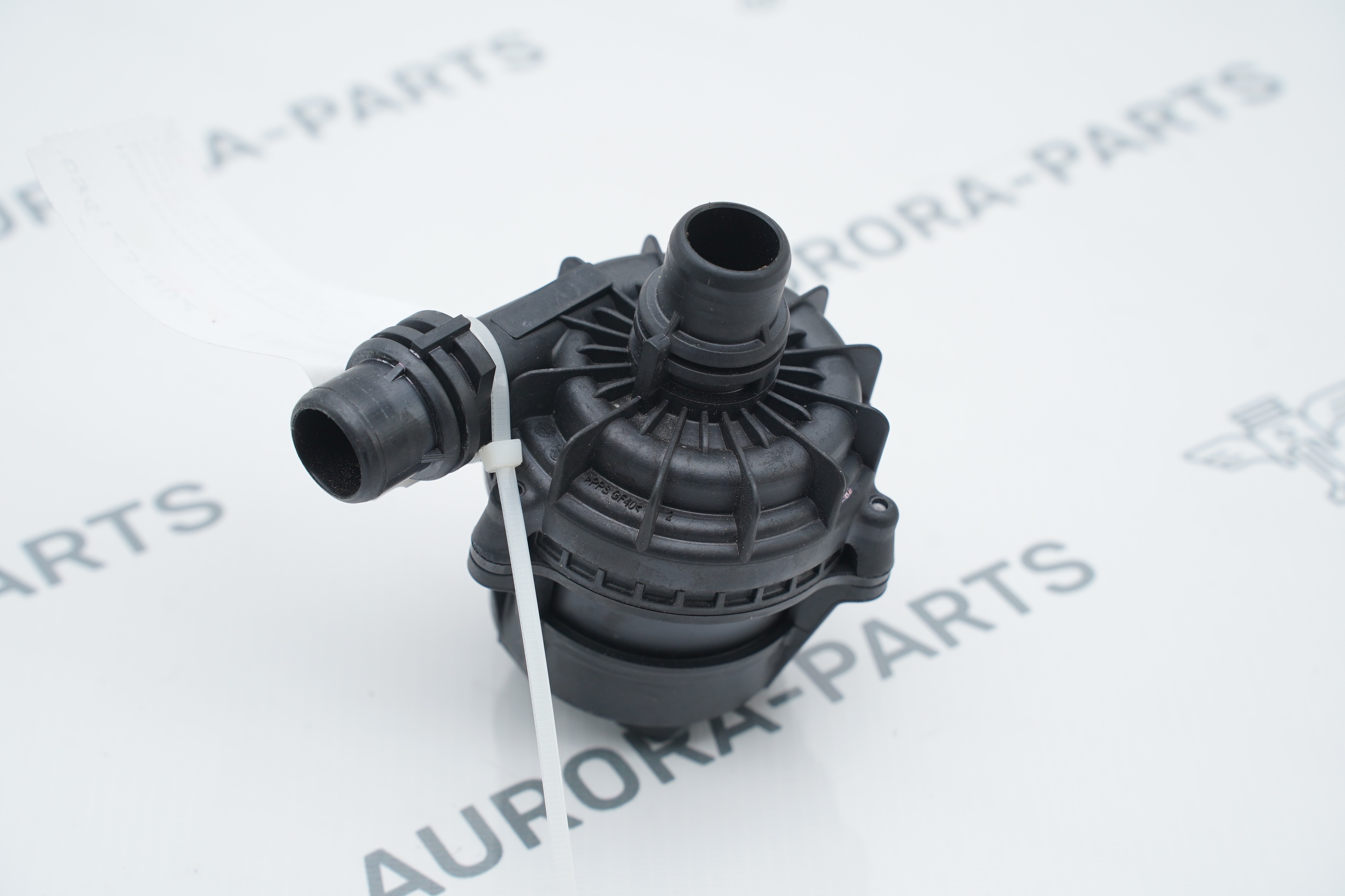 Насос системы охлаждения дополнительный Land Rover Range Rover Sport