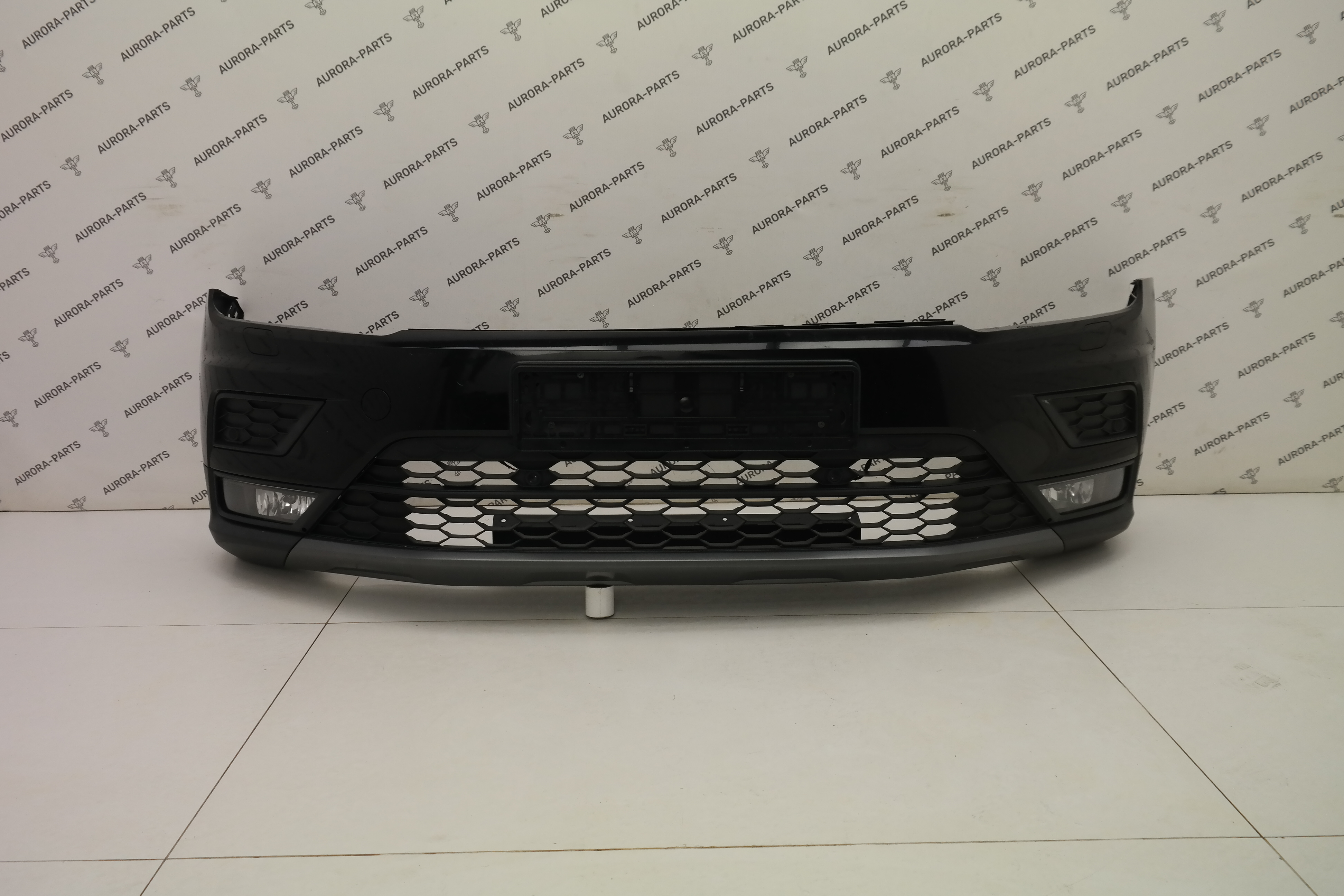 Бампер передний в сборе с омывателями фар (ALLSPACE) VW Tiguan