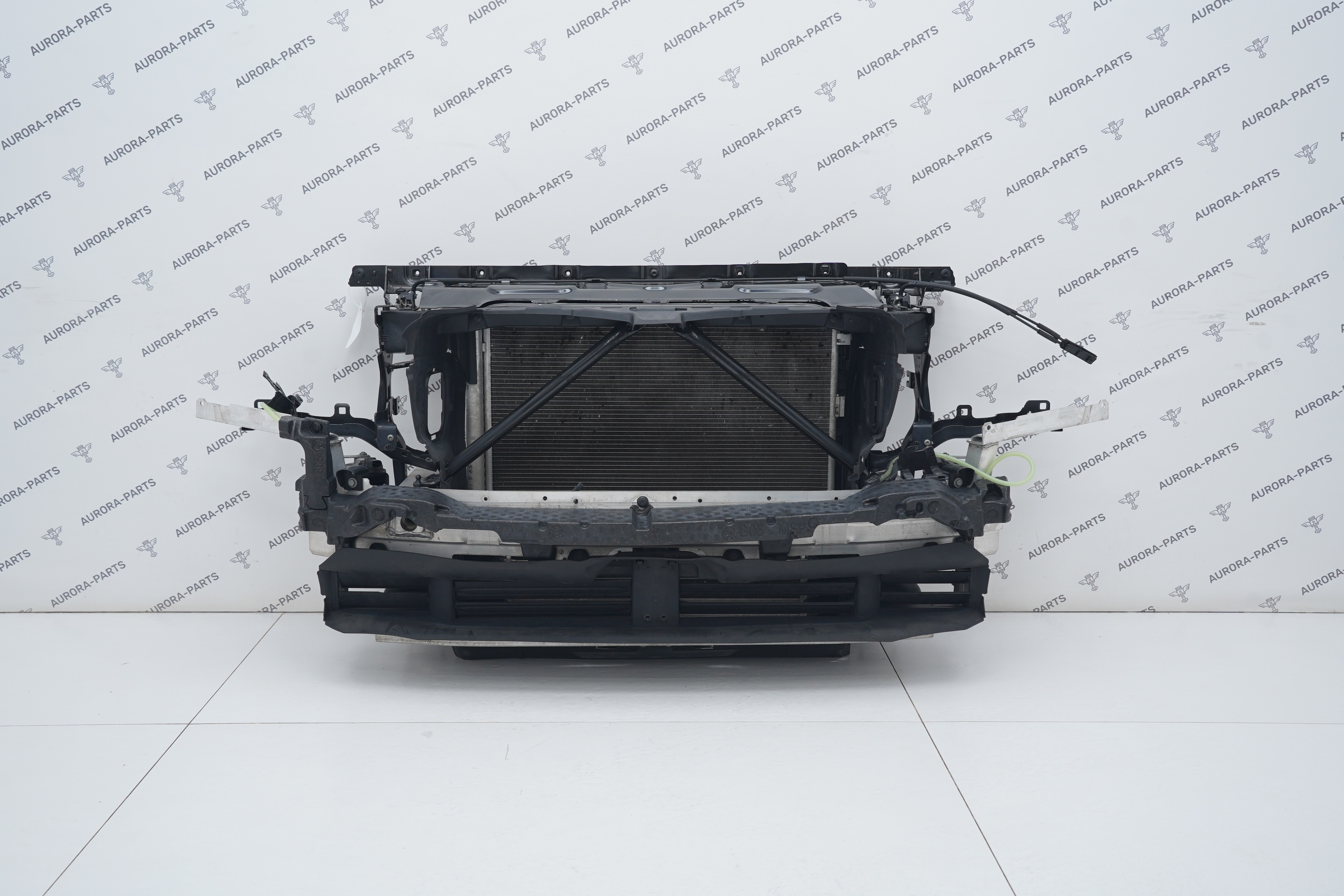 Кассета радиаторов в сборе с передней панелью (B57D30A) BMW X6