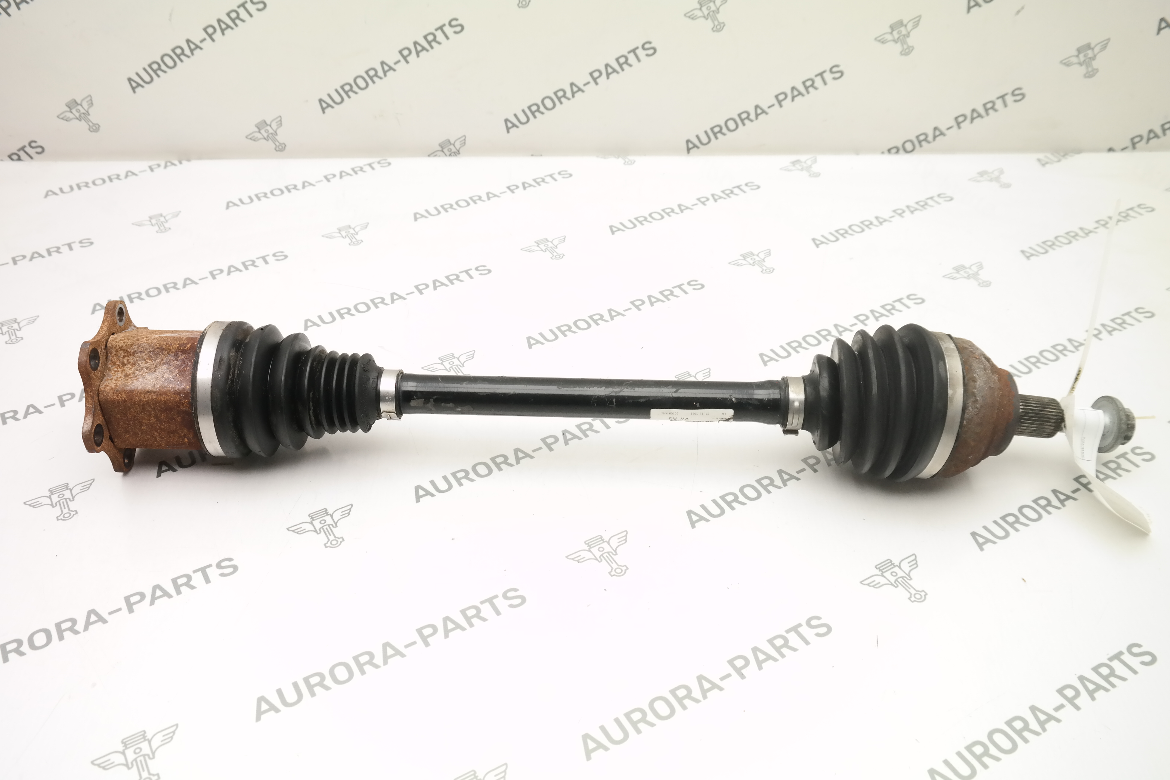 Привод в сборе передний RH VW Tiguan