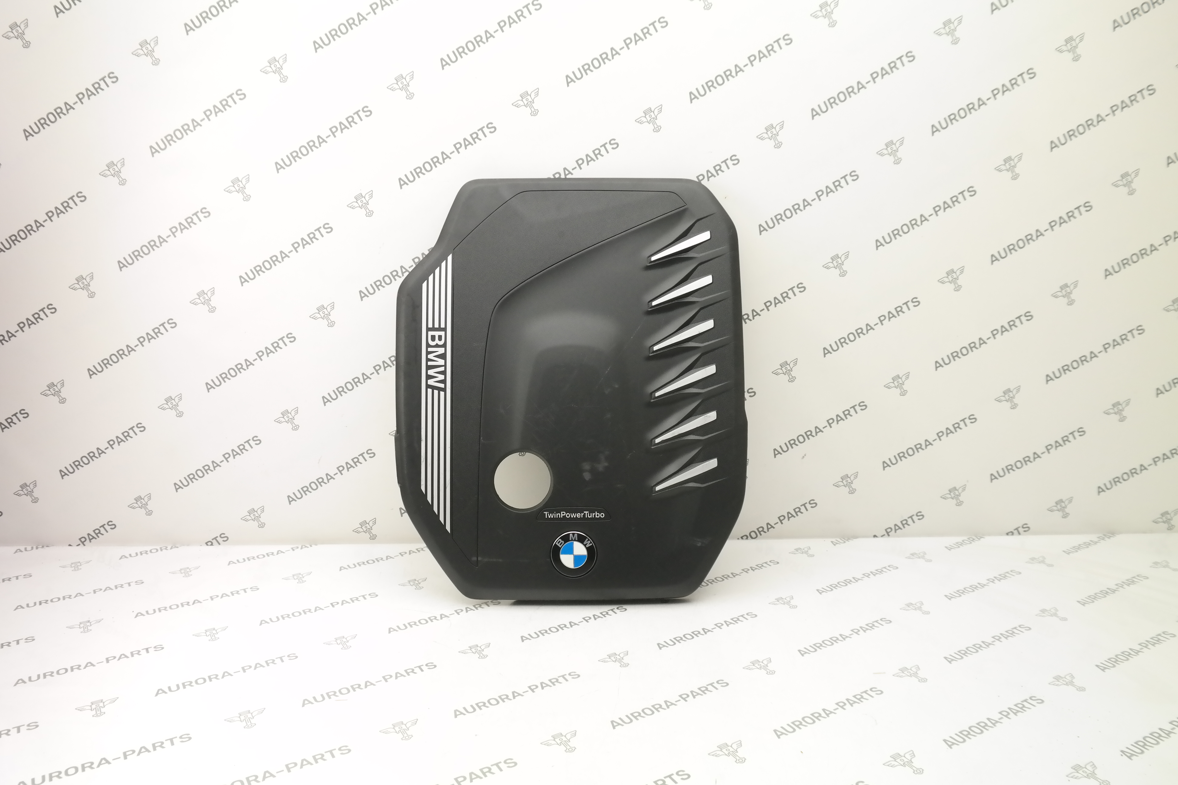 Крышка двигателя декоративная BMW X6