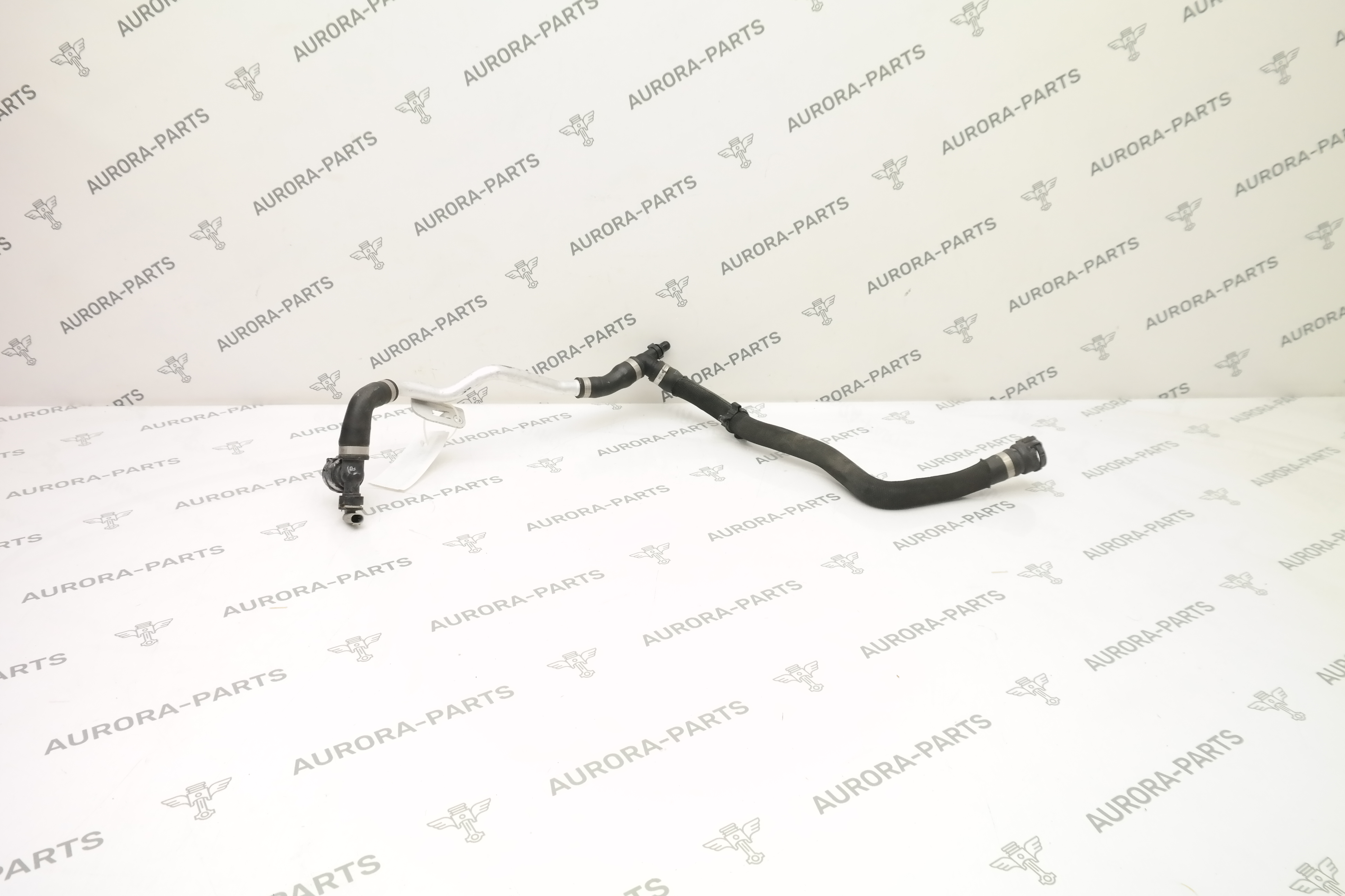 Патрубок радиатора Mercedes GL/GLS