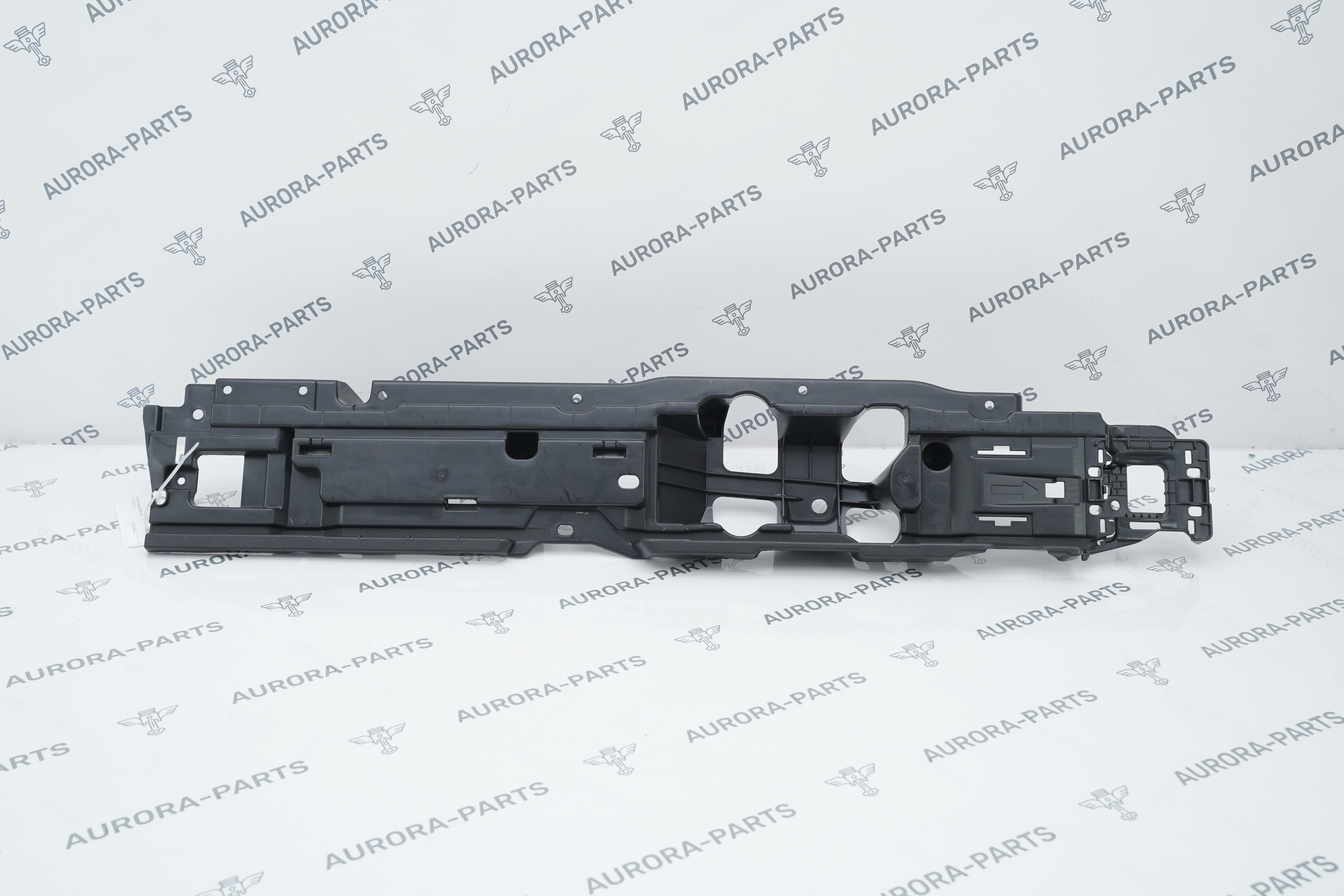 Кронштейн лонжерона RH BMW X6