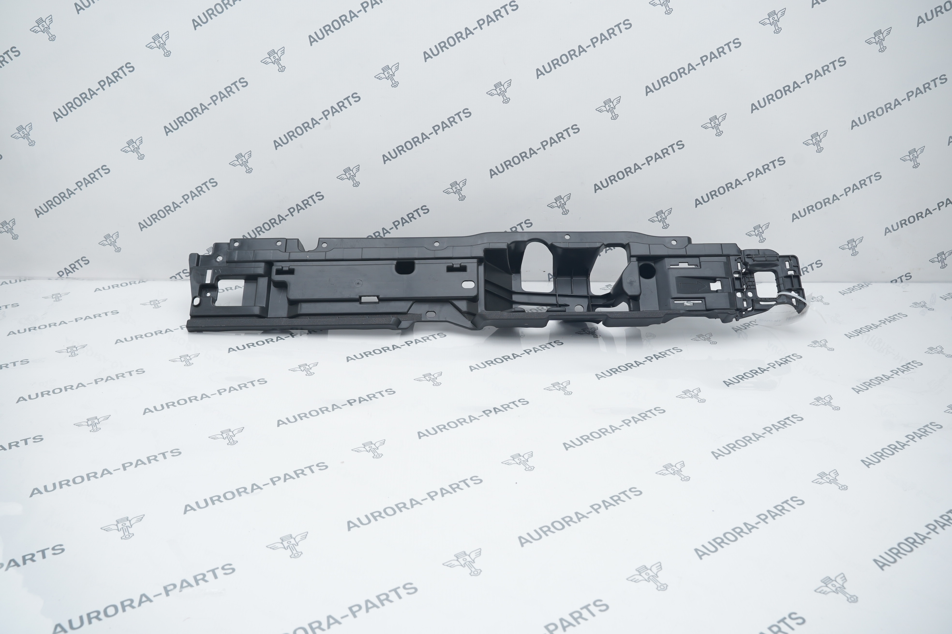 Кронштейн лонжерона RH BMW X6