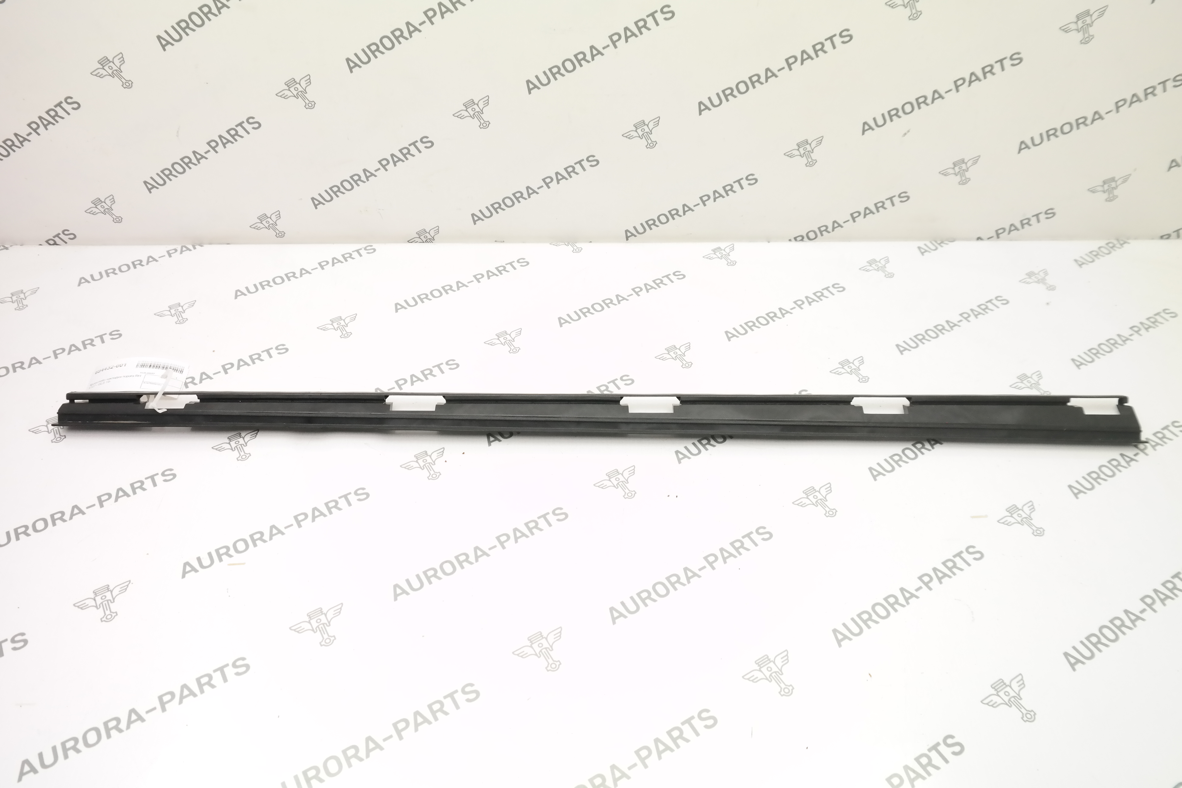 Кронштейн накладки порога RH Mercedes GL/GLS