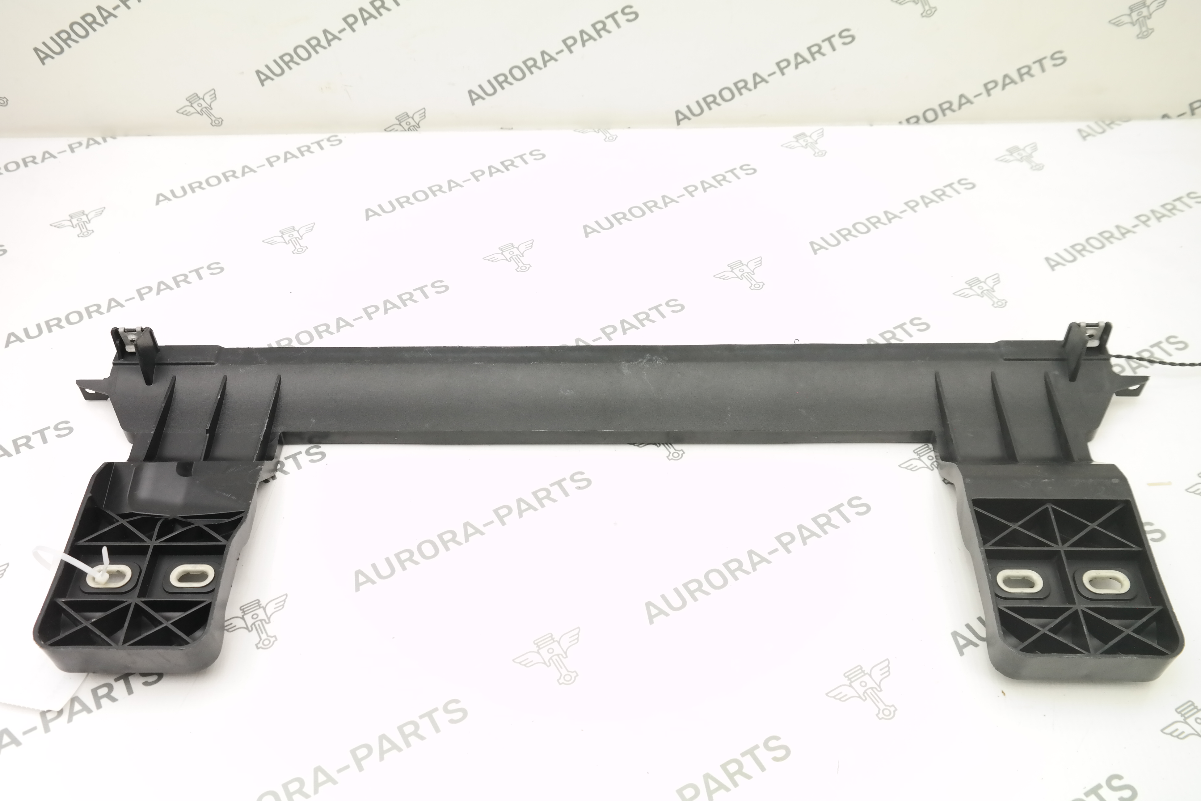 Кронштейн крепления заднего бампера Mercedes GL/GLS