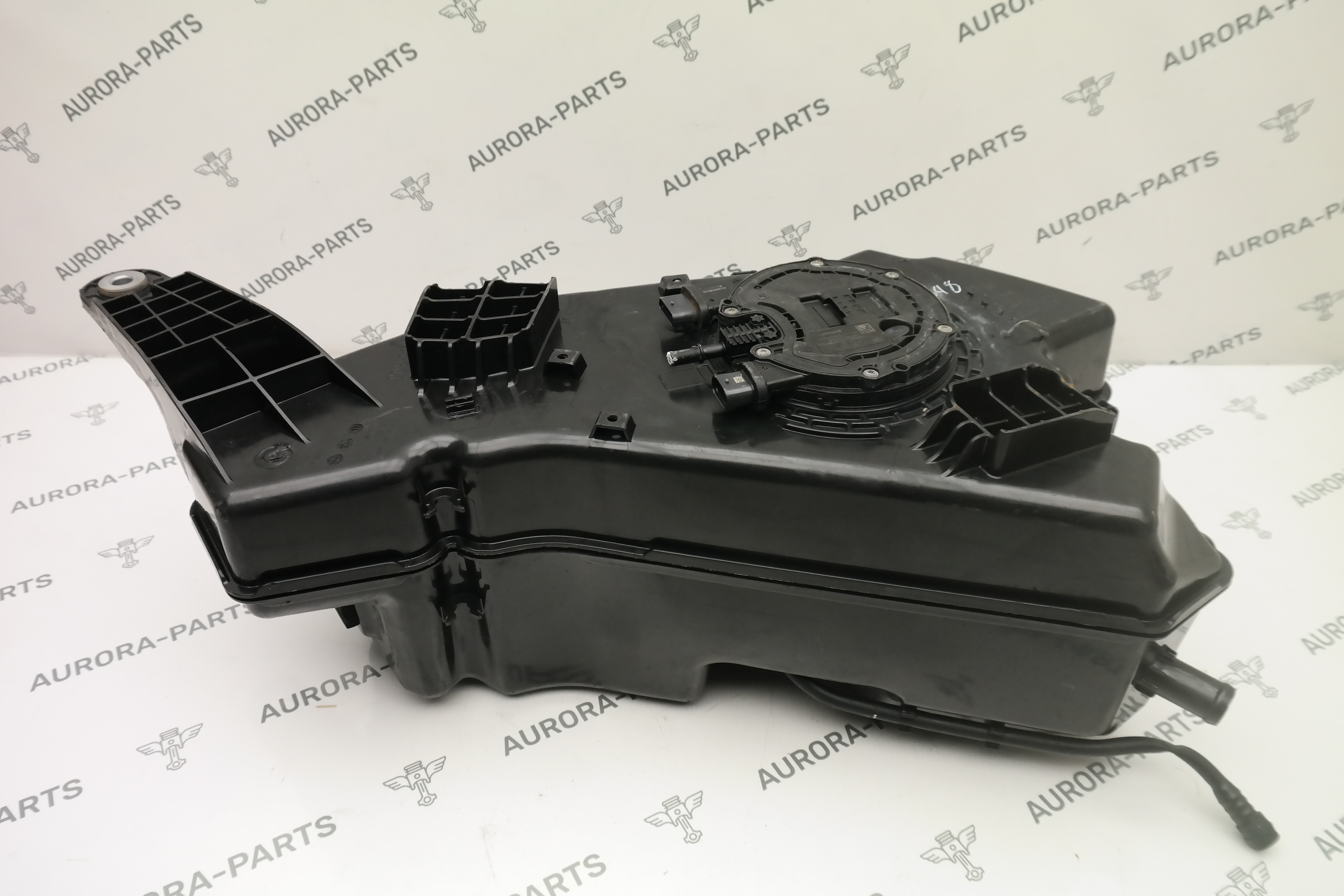 Бак для AdBlue BMW X6