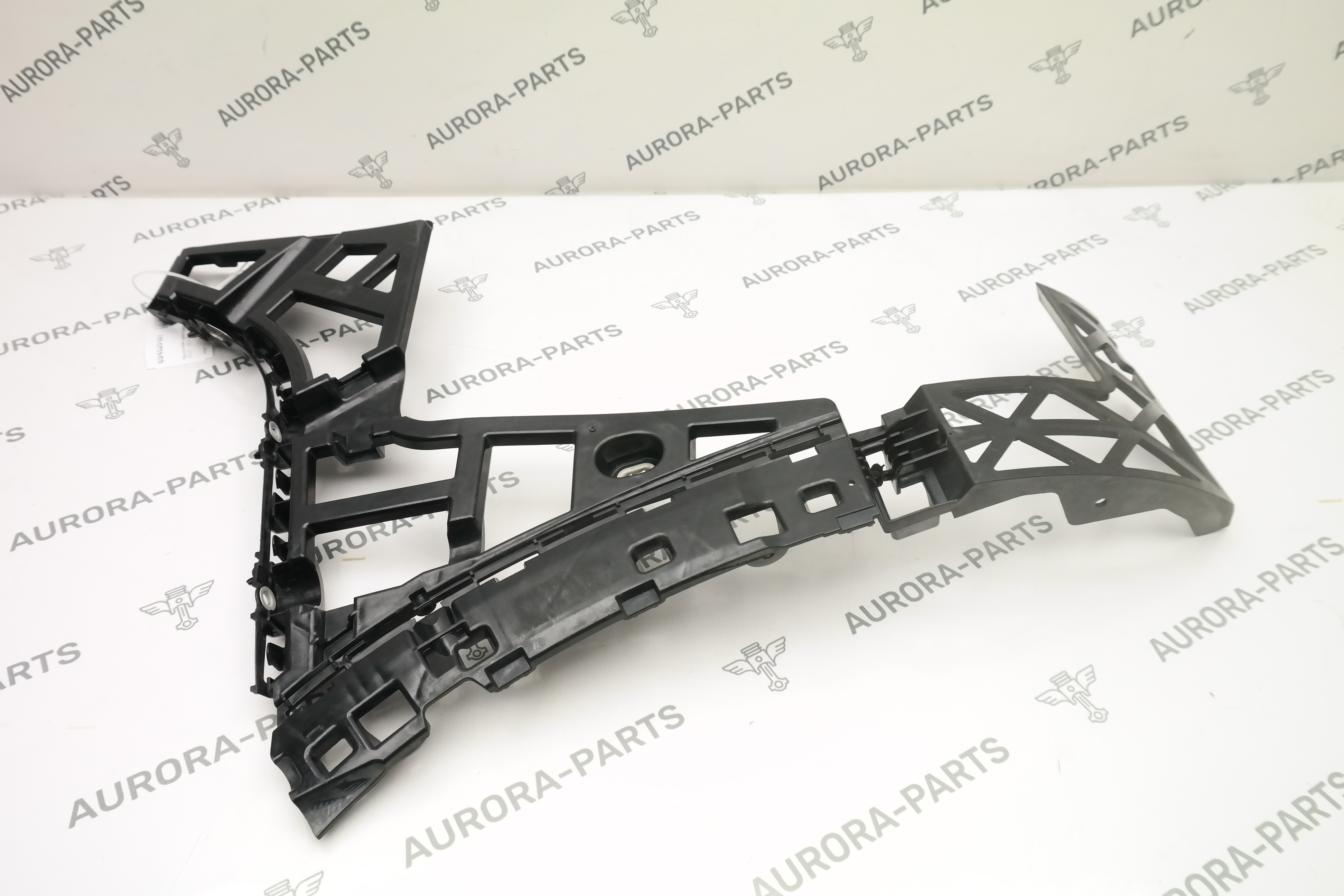 Кронштейн заднего бампера LH Mercedes GL/GLS