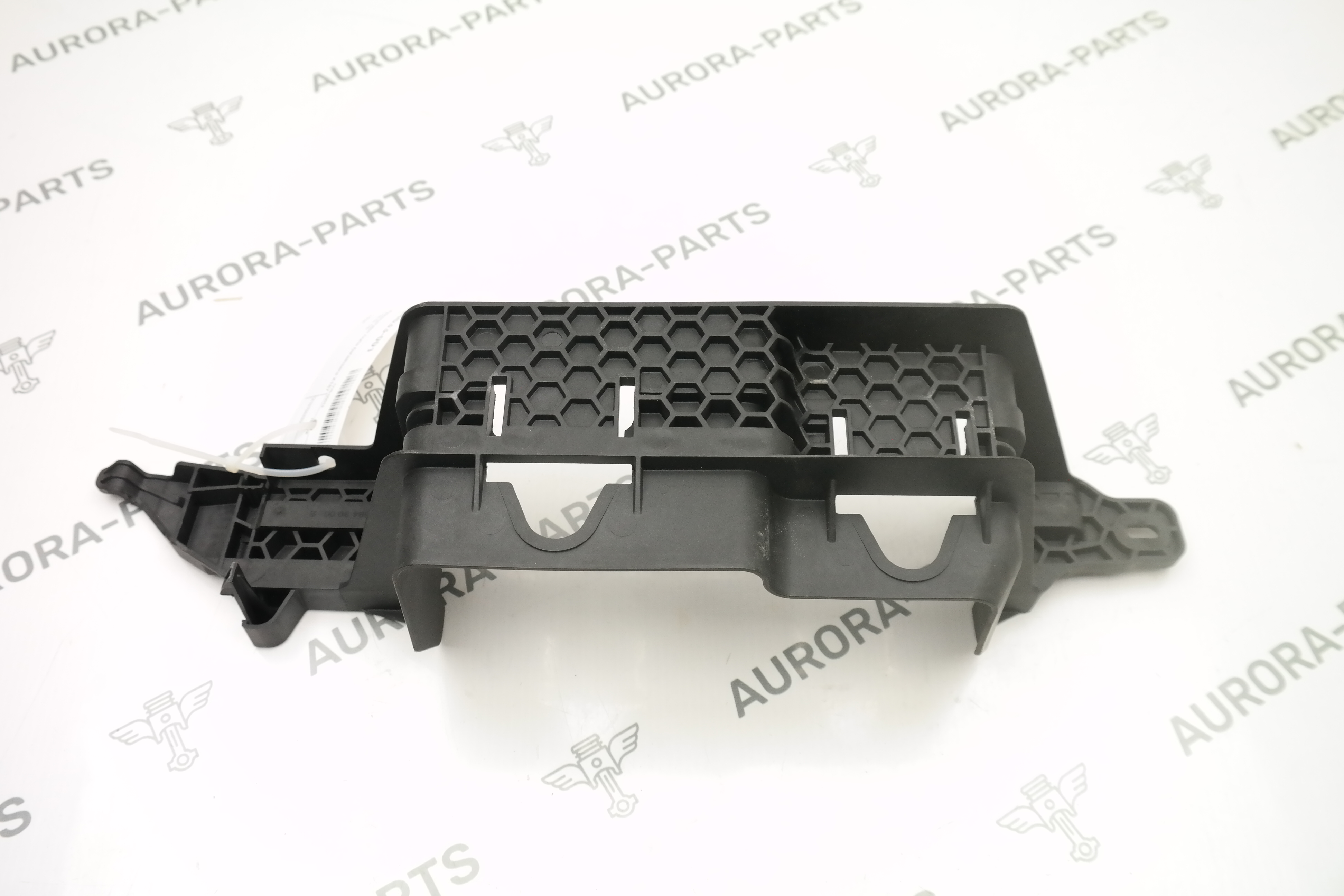 Кронштейн пола багажника Mercedes GL/GLS