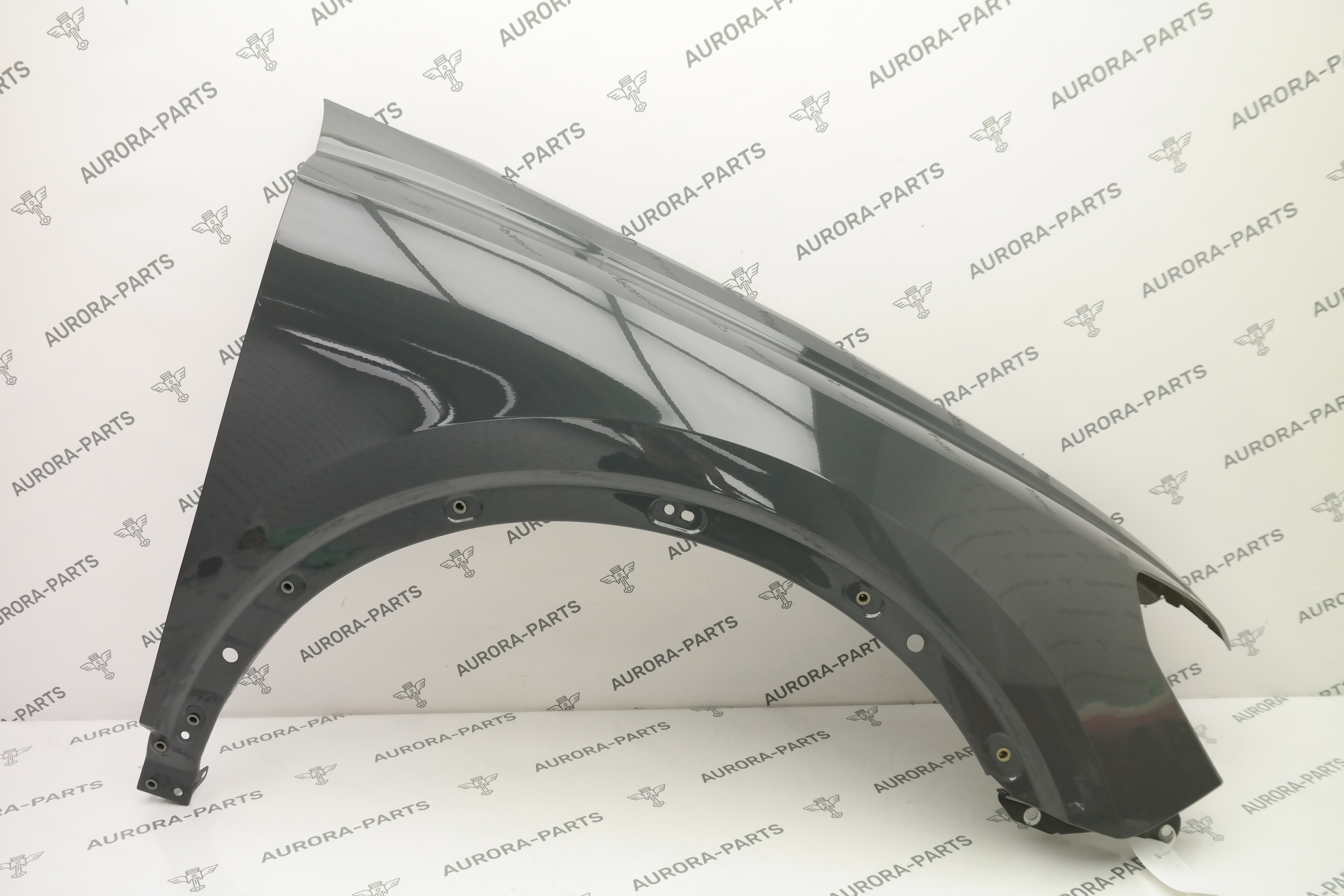 Крыло переднее RH Audi Q3