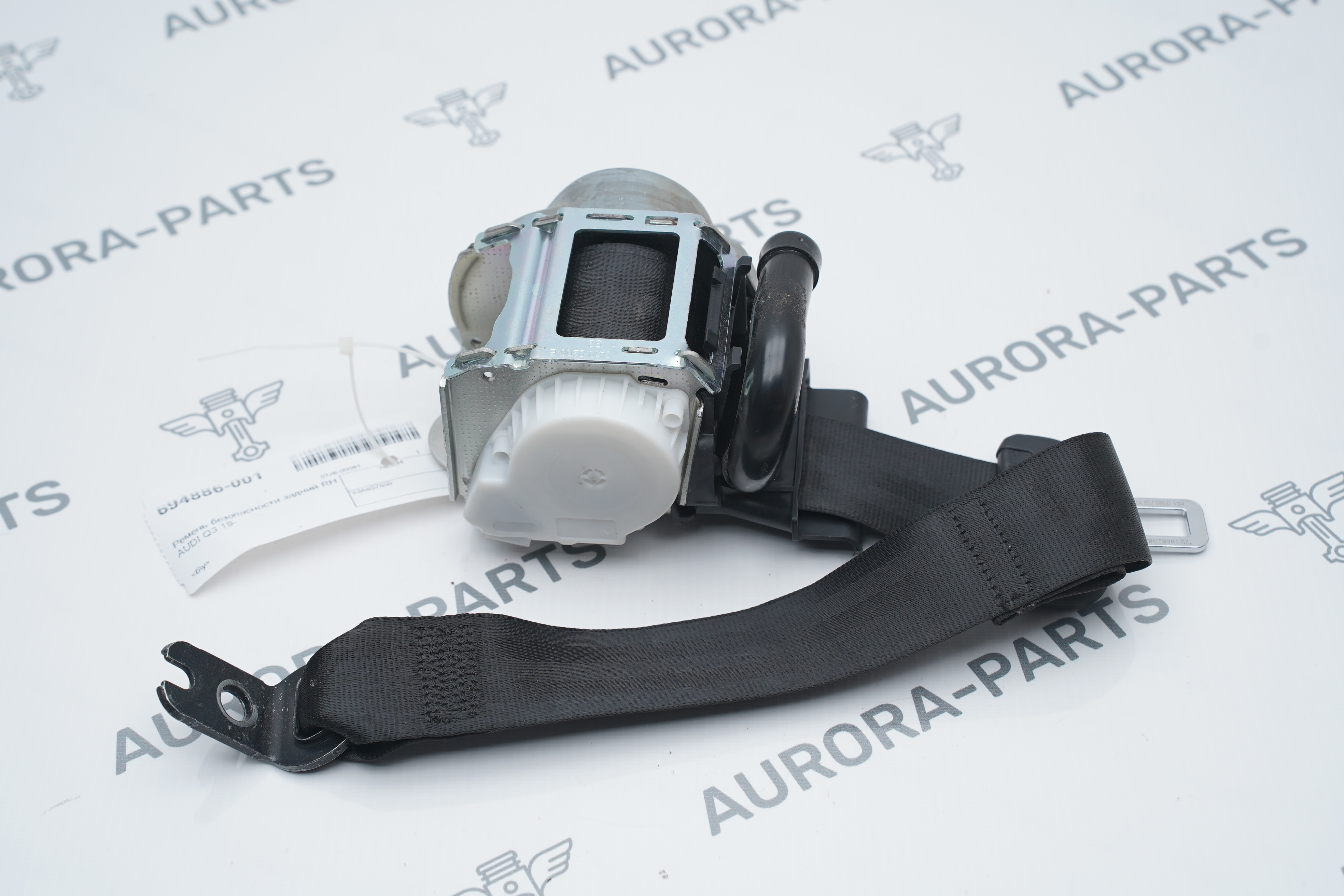 Ремень безопасности задний RH Audi Q3