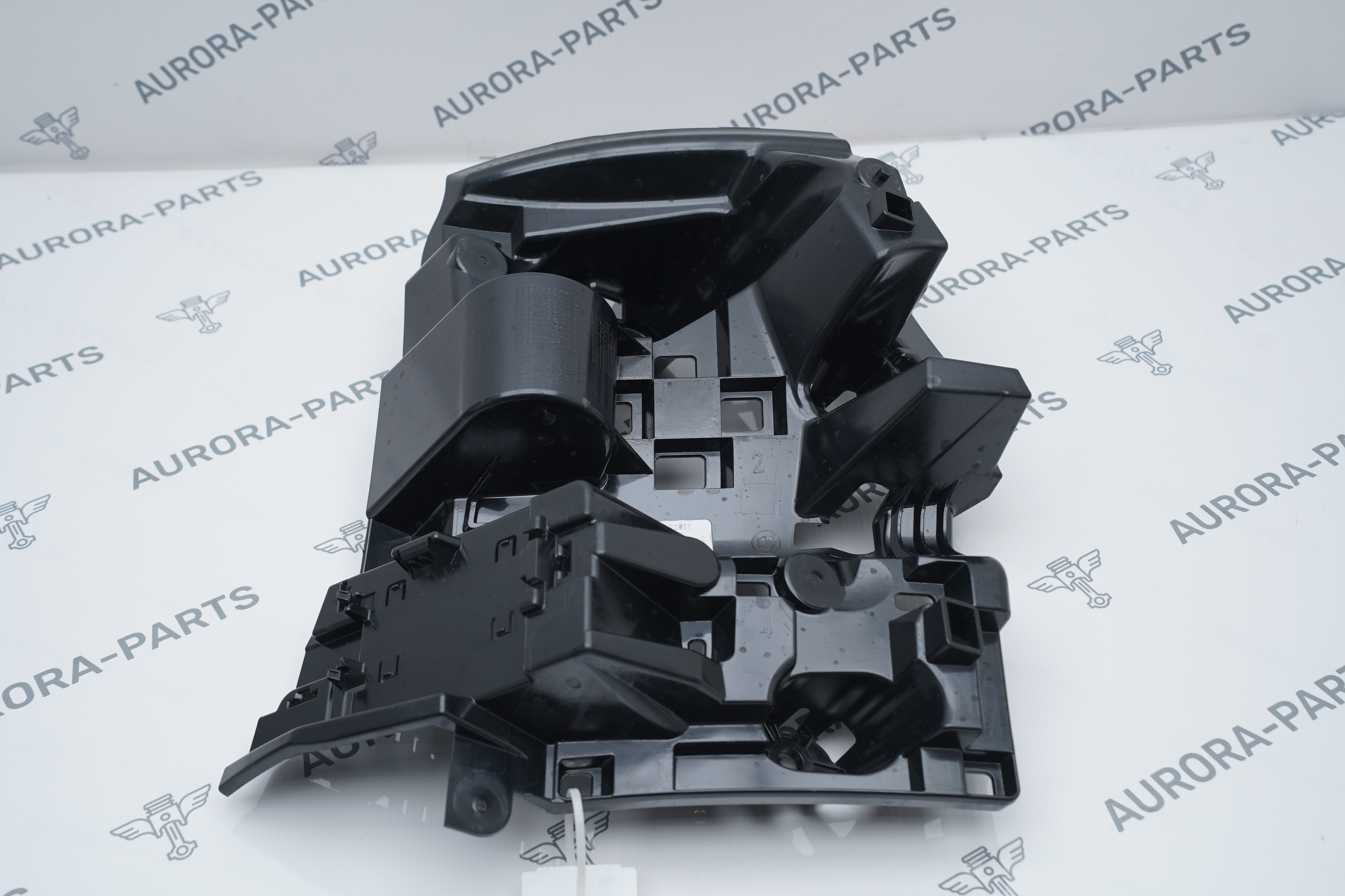 Кронштейн бампера задний LH BMW X6