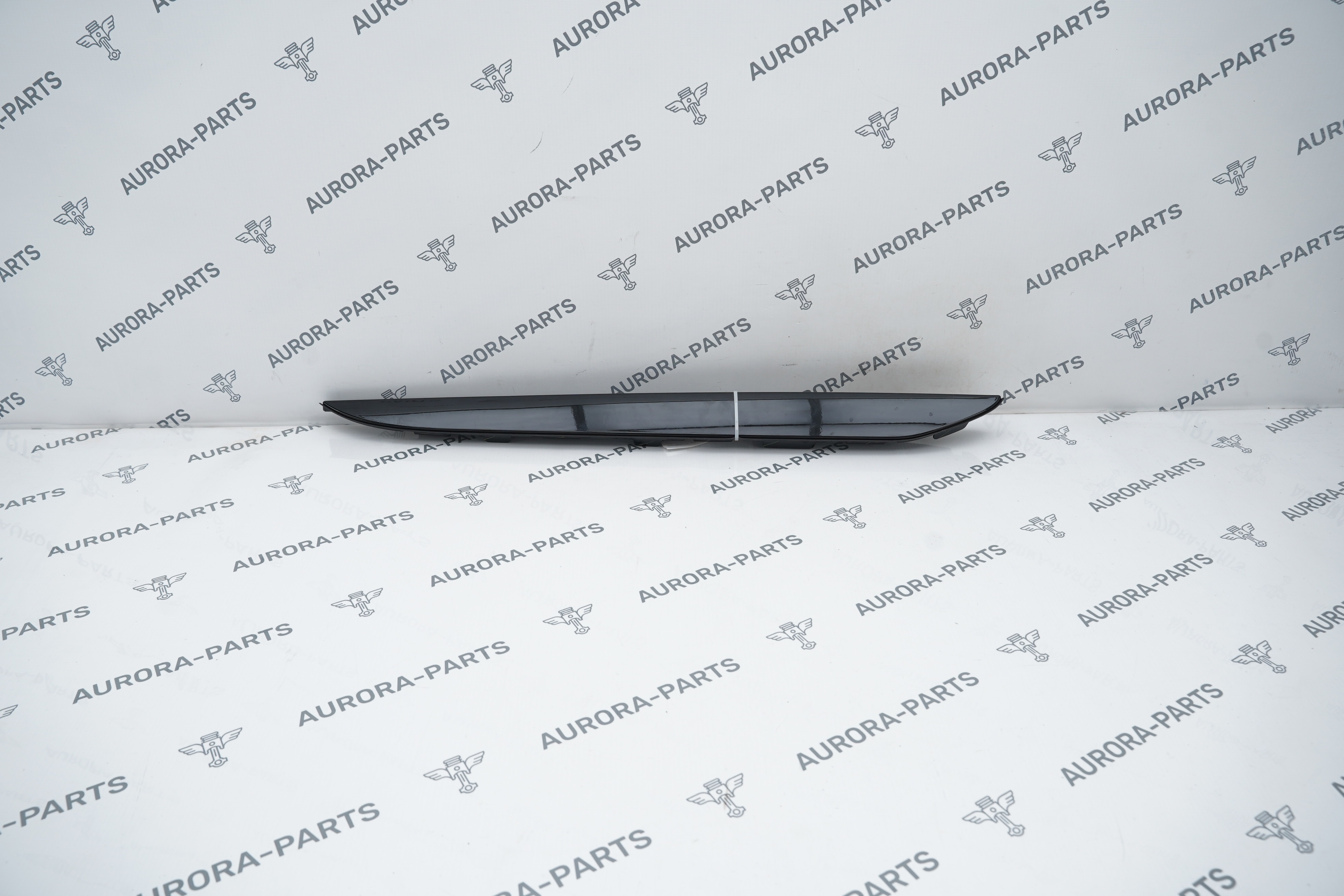 Накладка стойки D задняя RH BMW X6