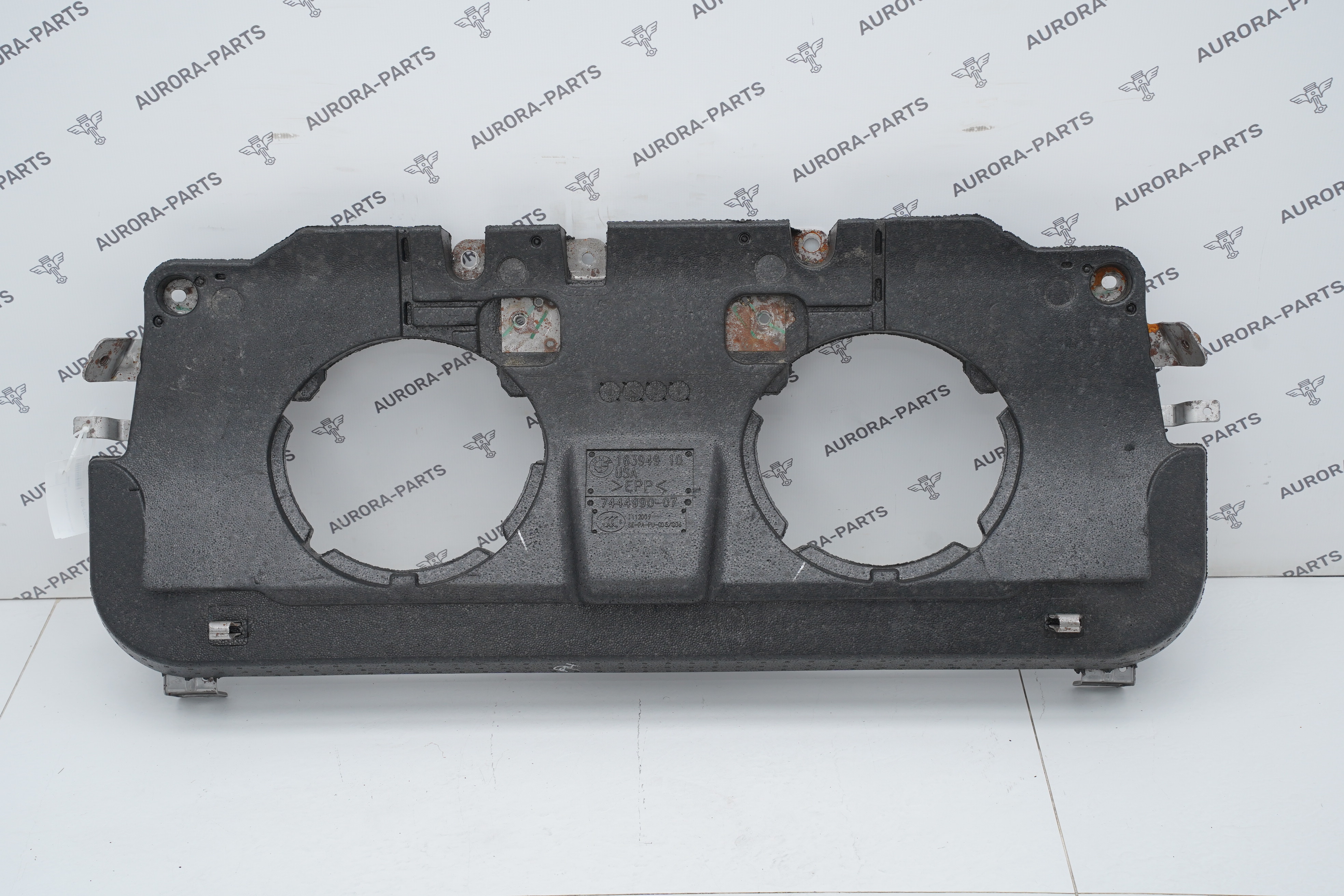 Чаша заднего сиденья BMW X6