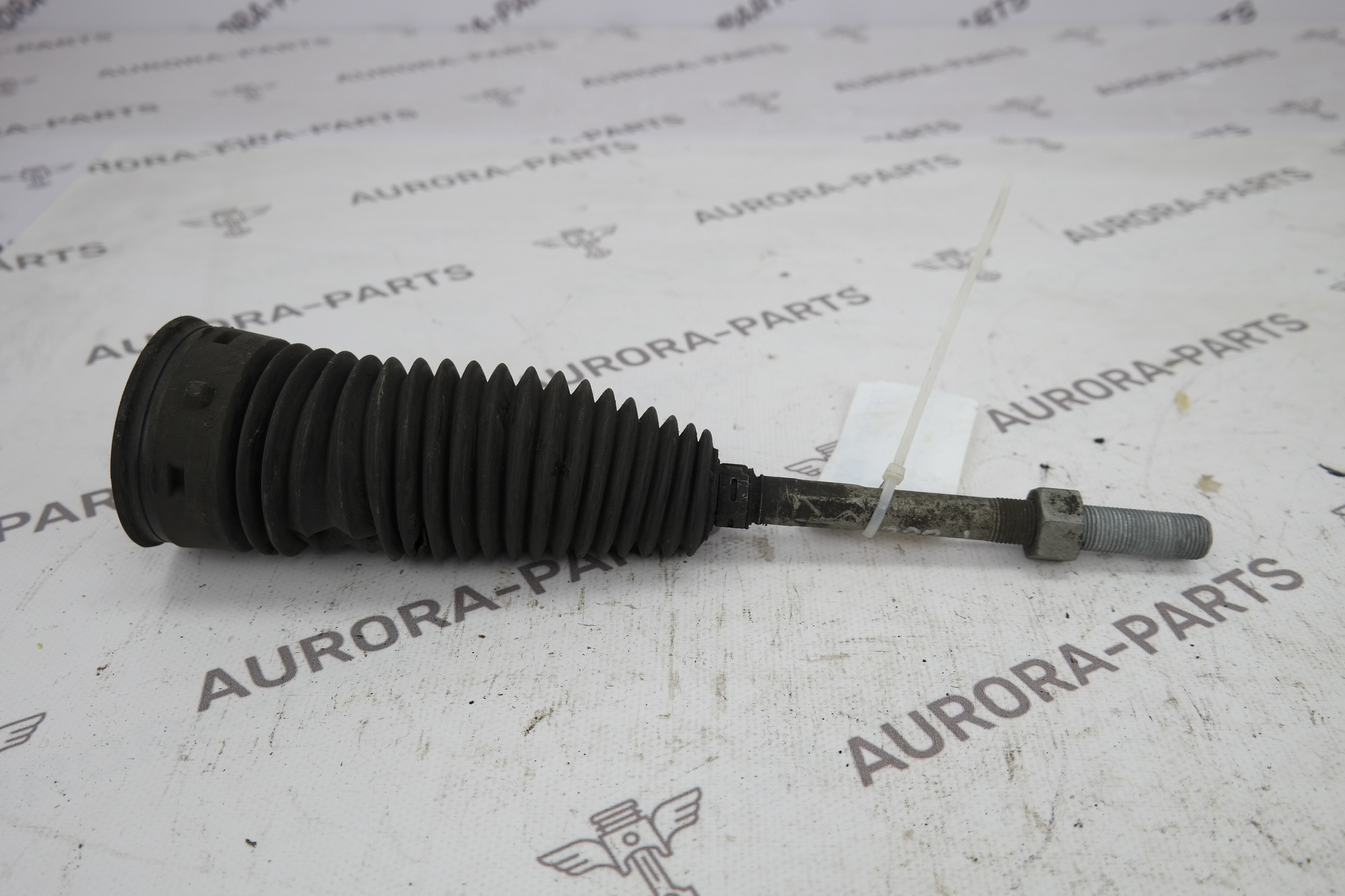 Тяга рулевая LH=RH Mercedes S-Klasse