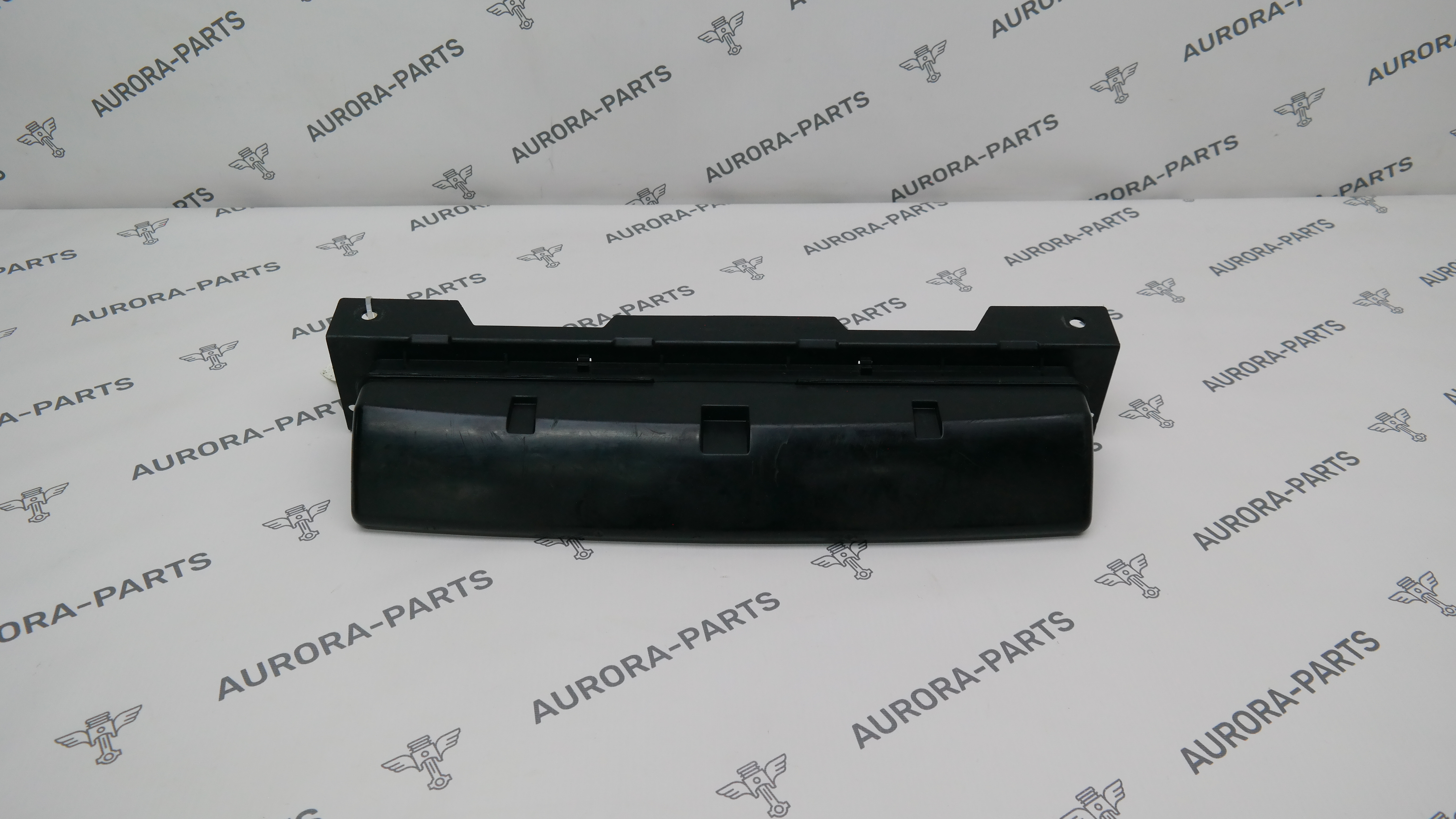 Канал воздушный передней панели Land Rover Range Rover Velar