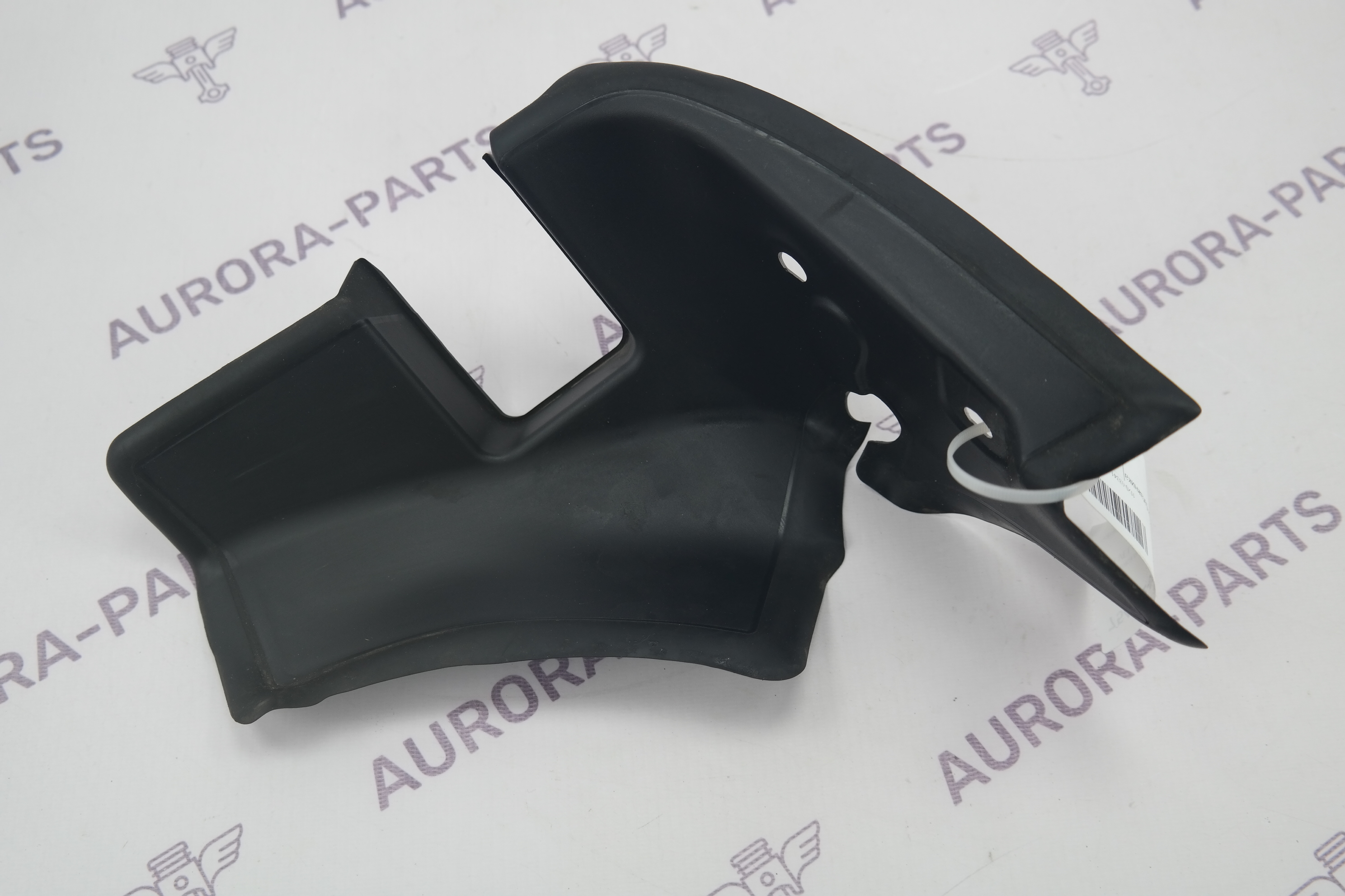 Крышка петли крышки багажника RH Land Rover Range Rover Velar