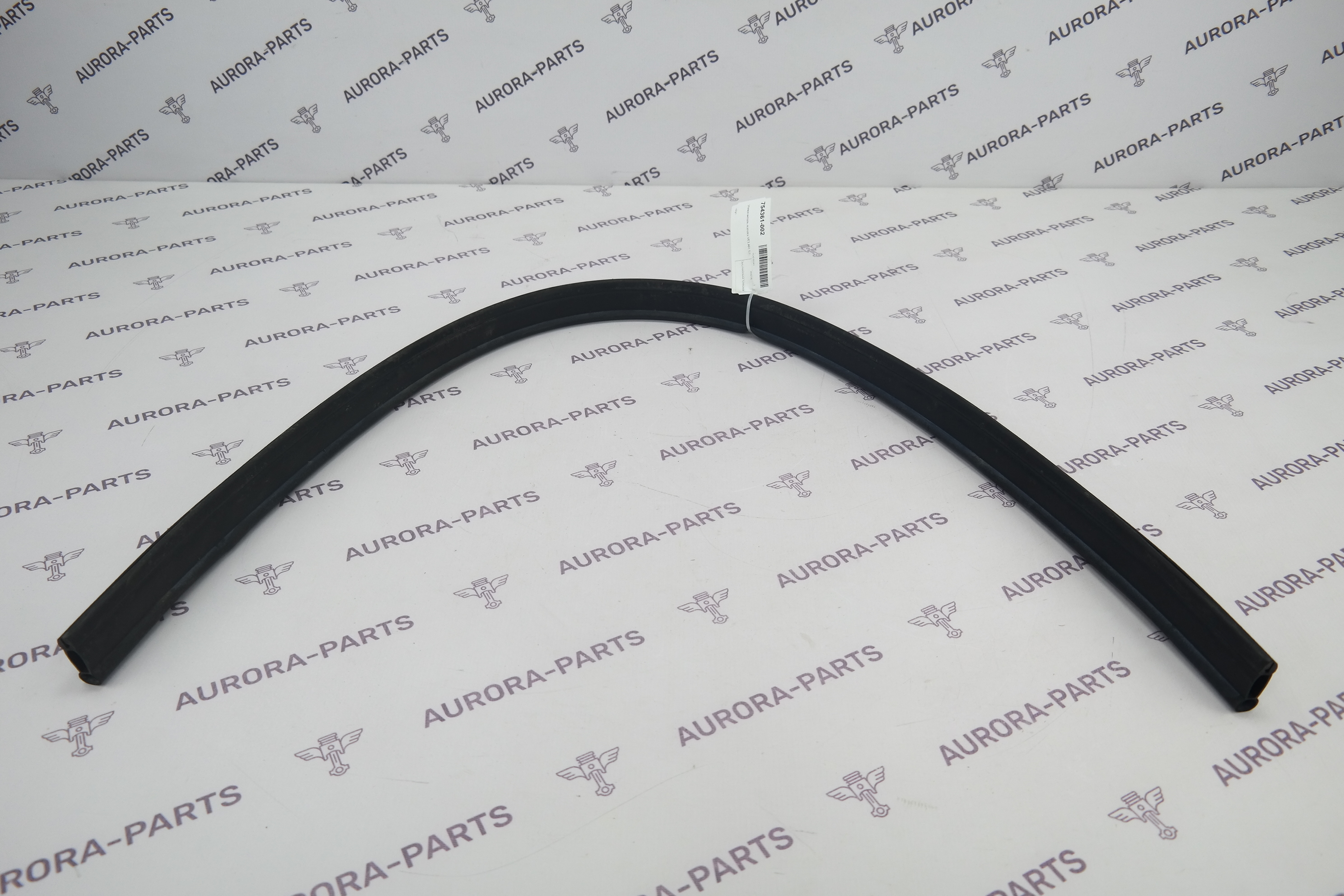 Уплотнитель капота Land Rover Range Rover Velar