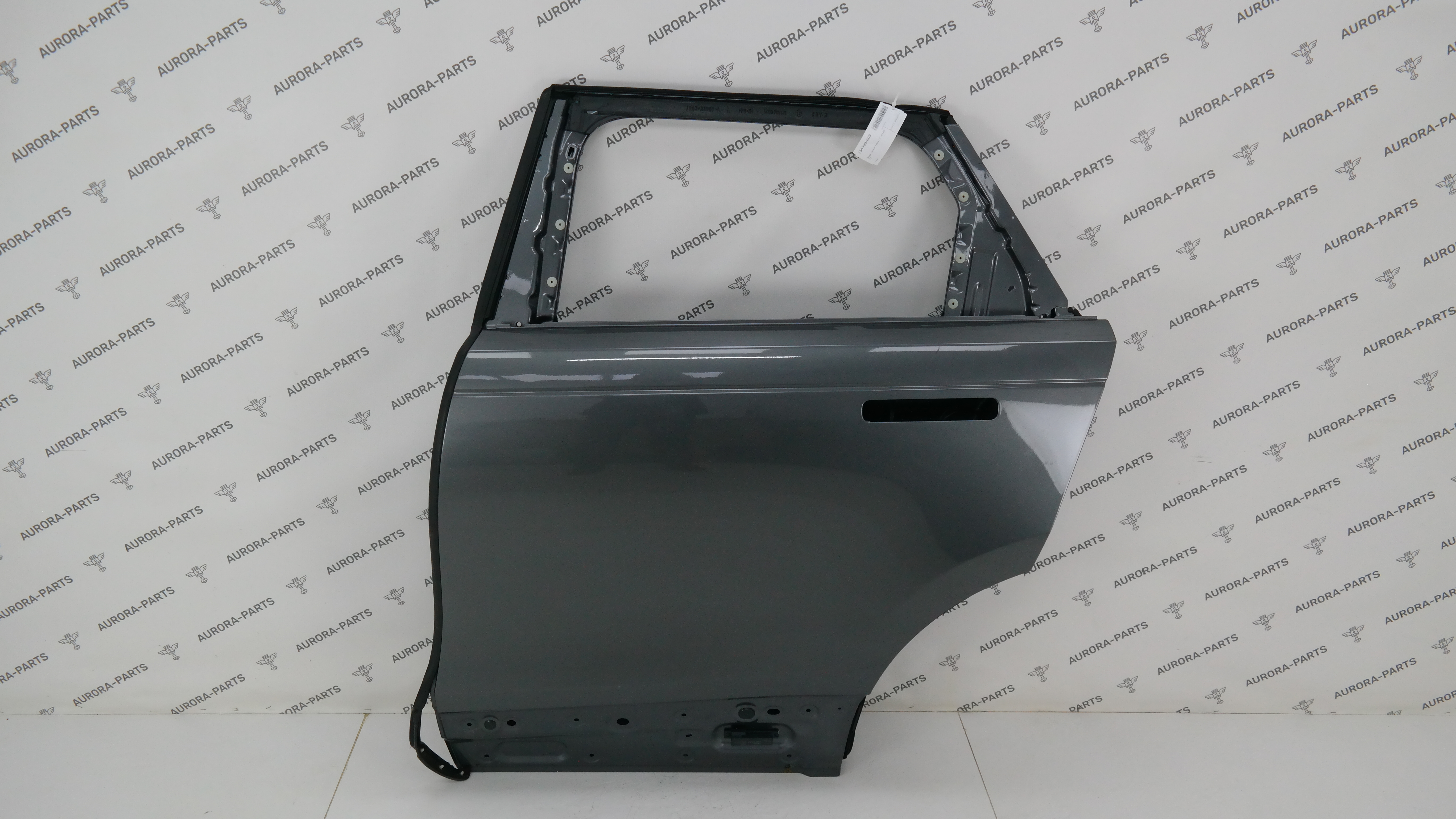 Дверь задняя голая LH Land Rover Range Rover Velar