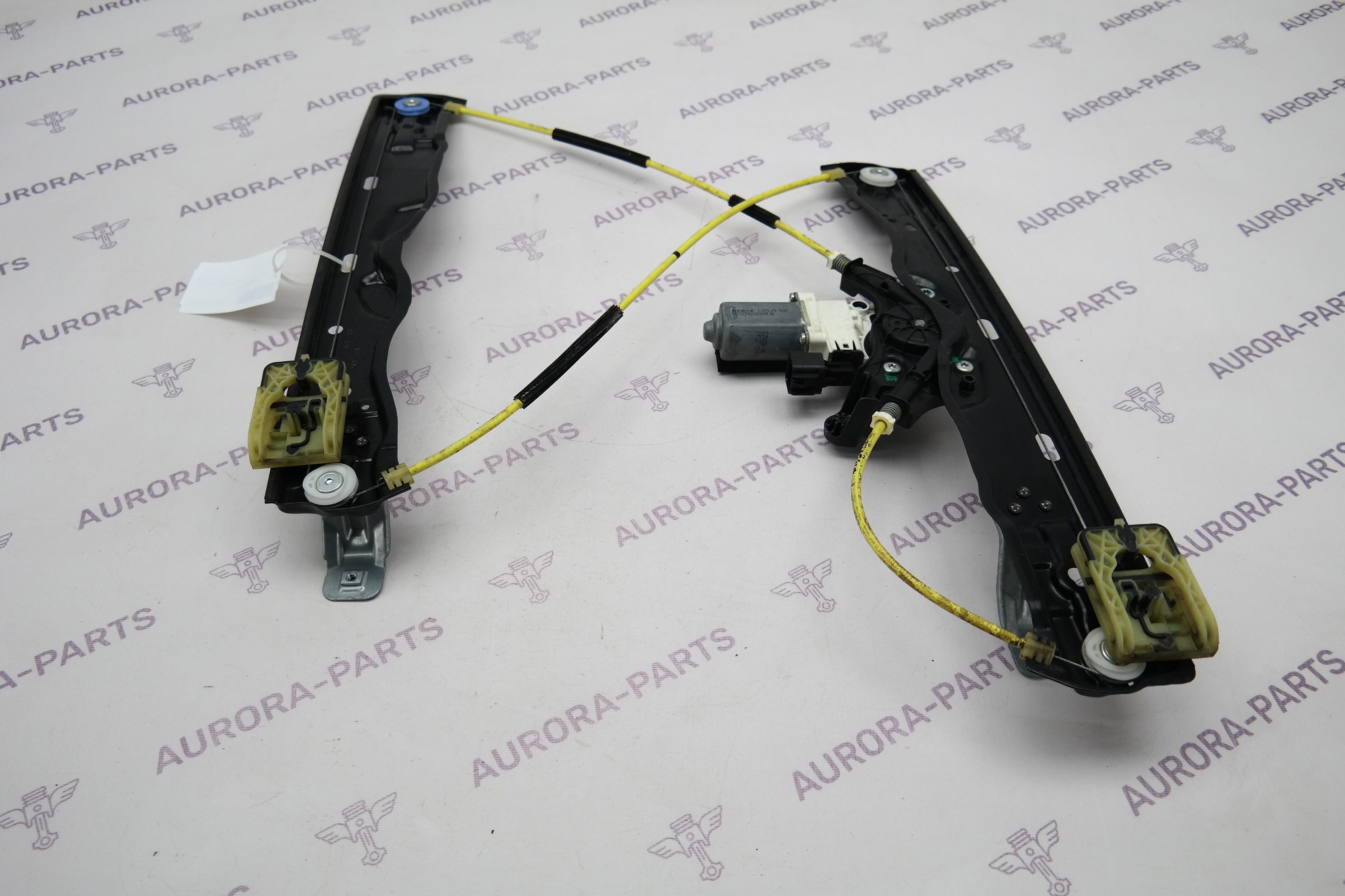 Стеклоподъемник передней двери RH Land Rover Range Rover Velar