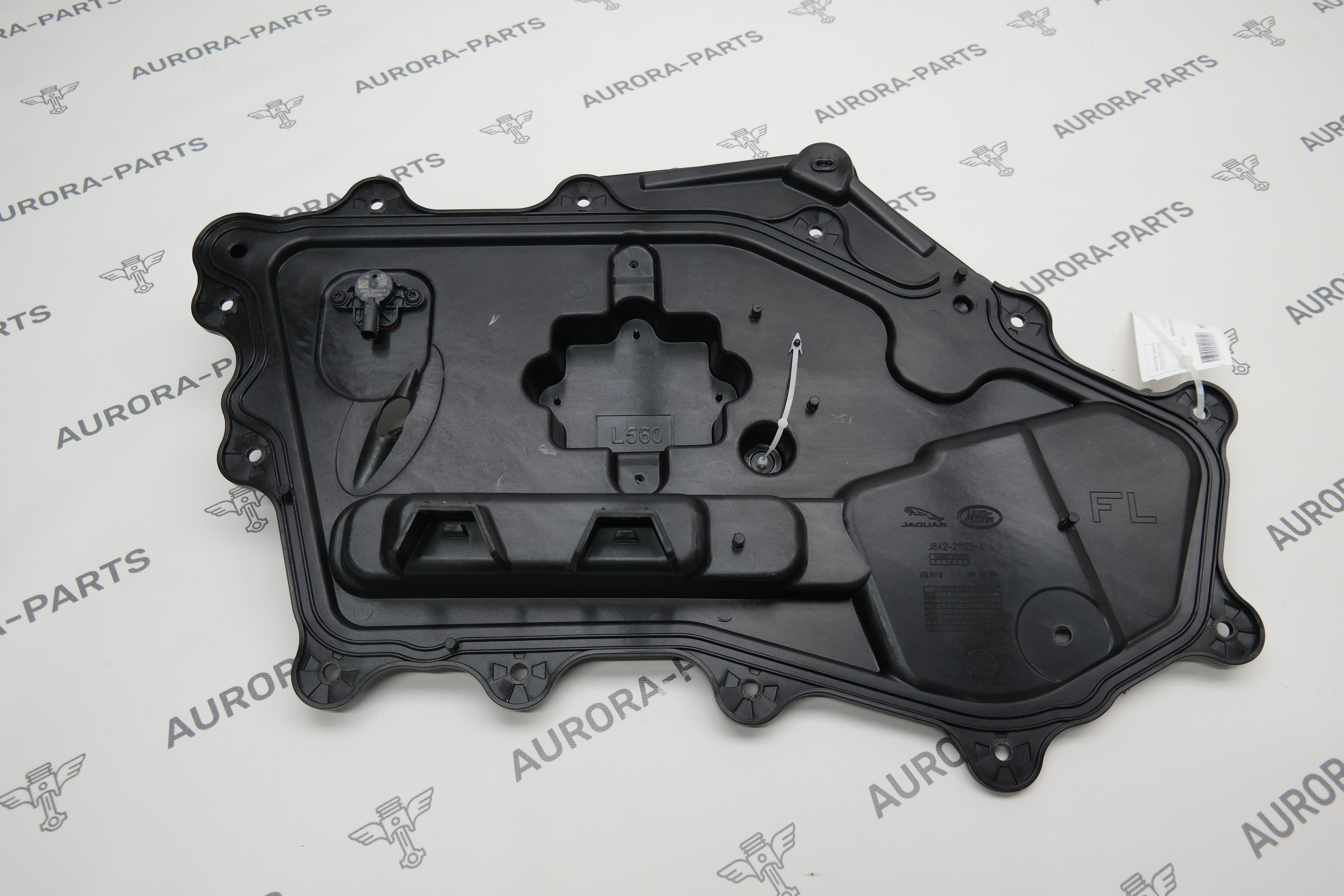 Панель внутренняя передней двери LH Land Rover Range Rover Velar