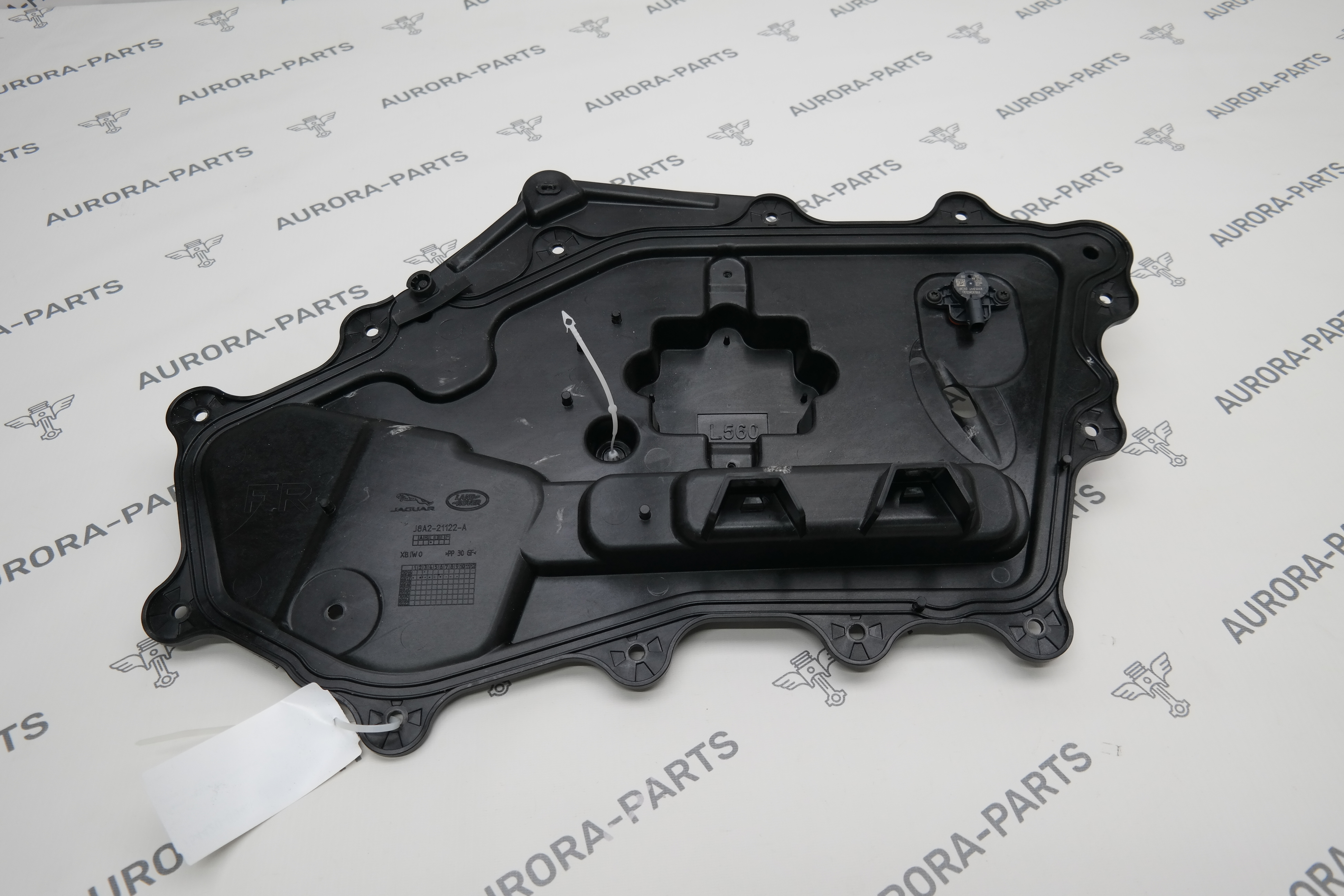 Панель внутренняя передней двери RH Land Rover Range Rover Velar