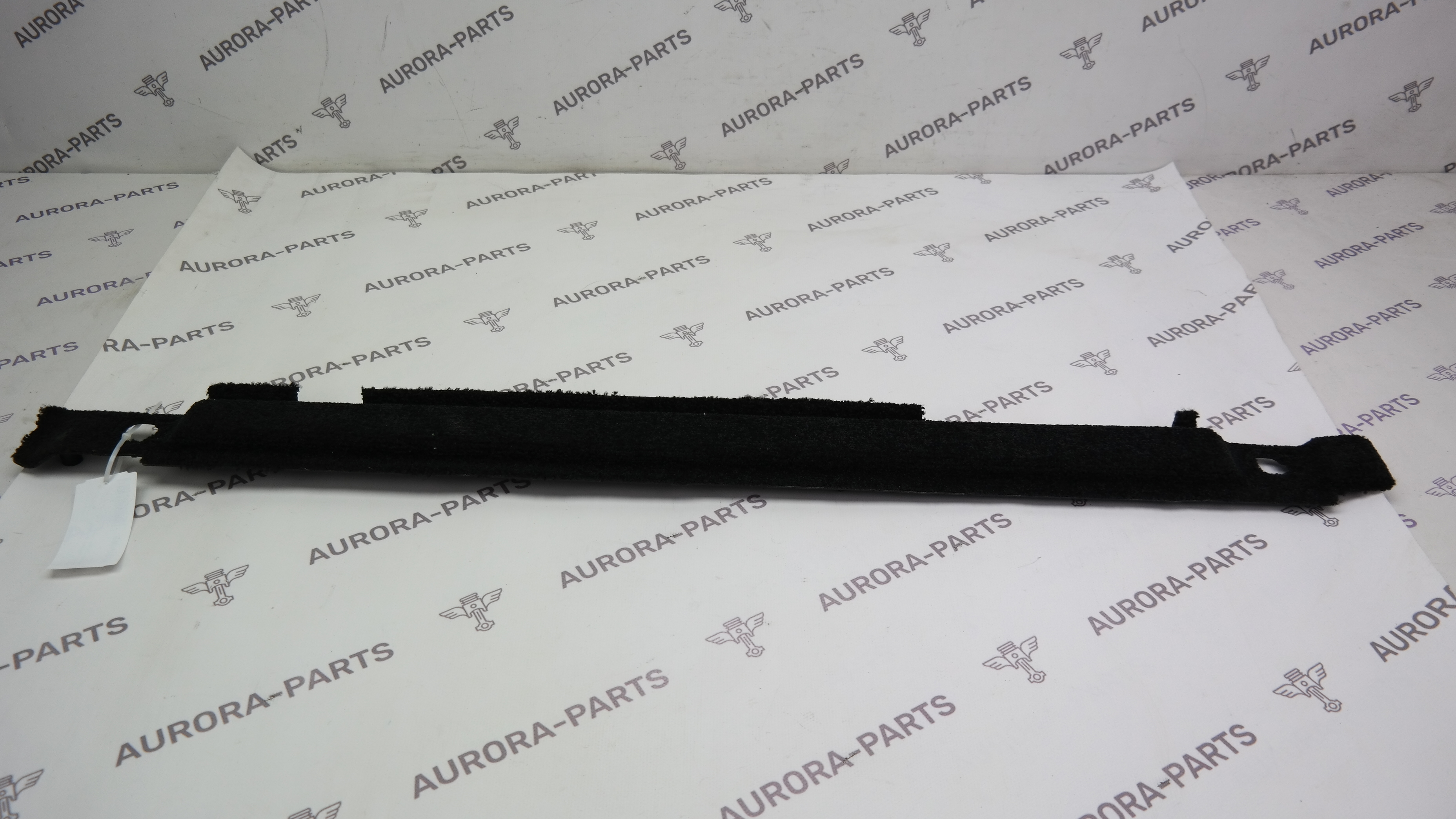 Вкладыш направляющий багажного отделения LH Land Rover Range Rover 30DDTX