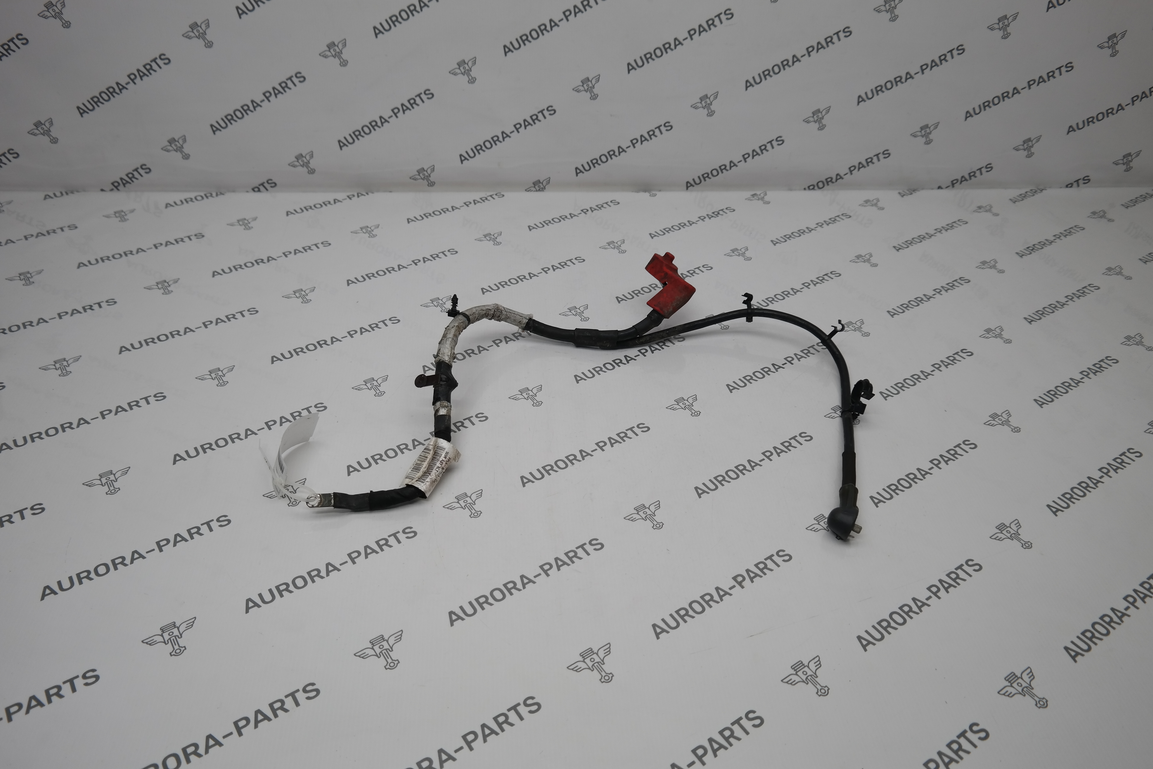 Провод плюсовой на генератор Land Rover Range Rover 30DDTX